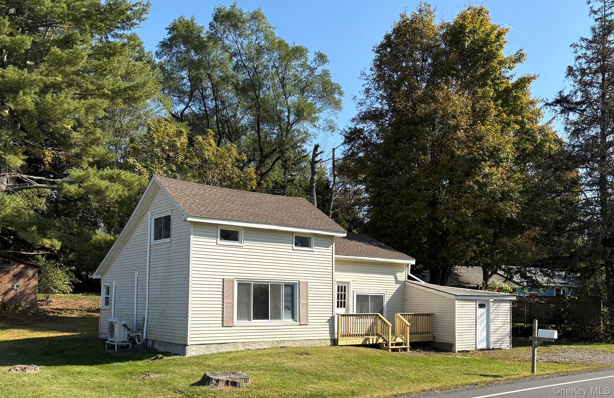 #2 photo, 351 County Route 19, Hudson , NY 12541