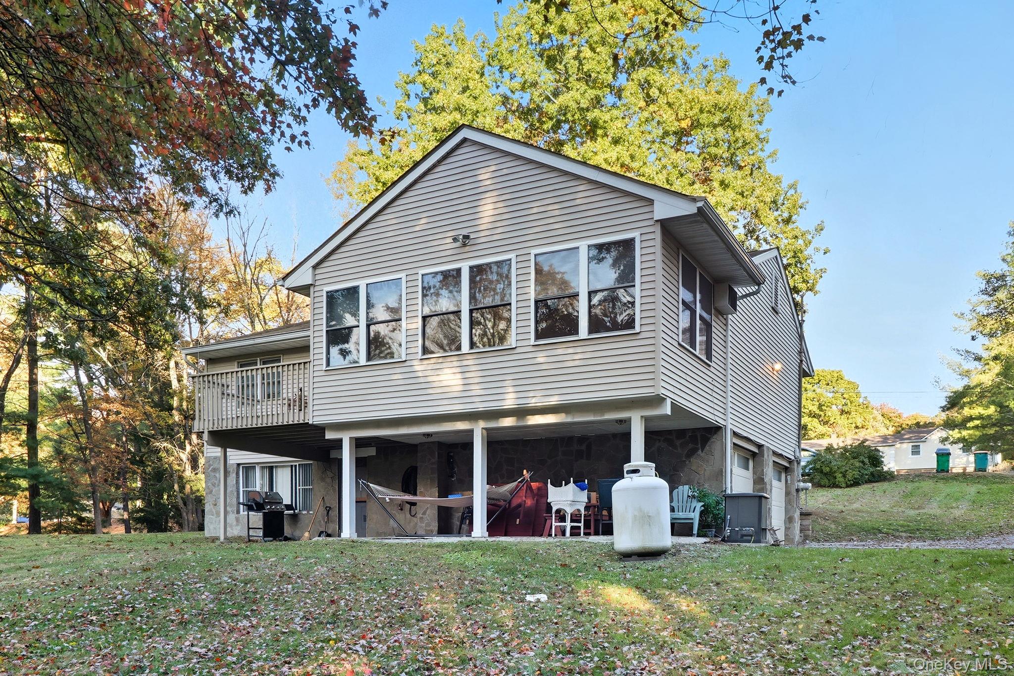 #3 photo, 16 Hamilton Drive, Hopewell Junction , NY 12533