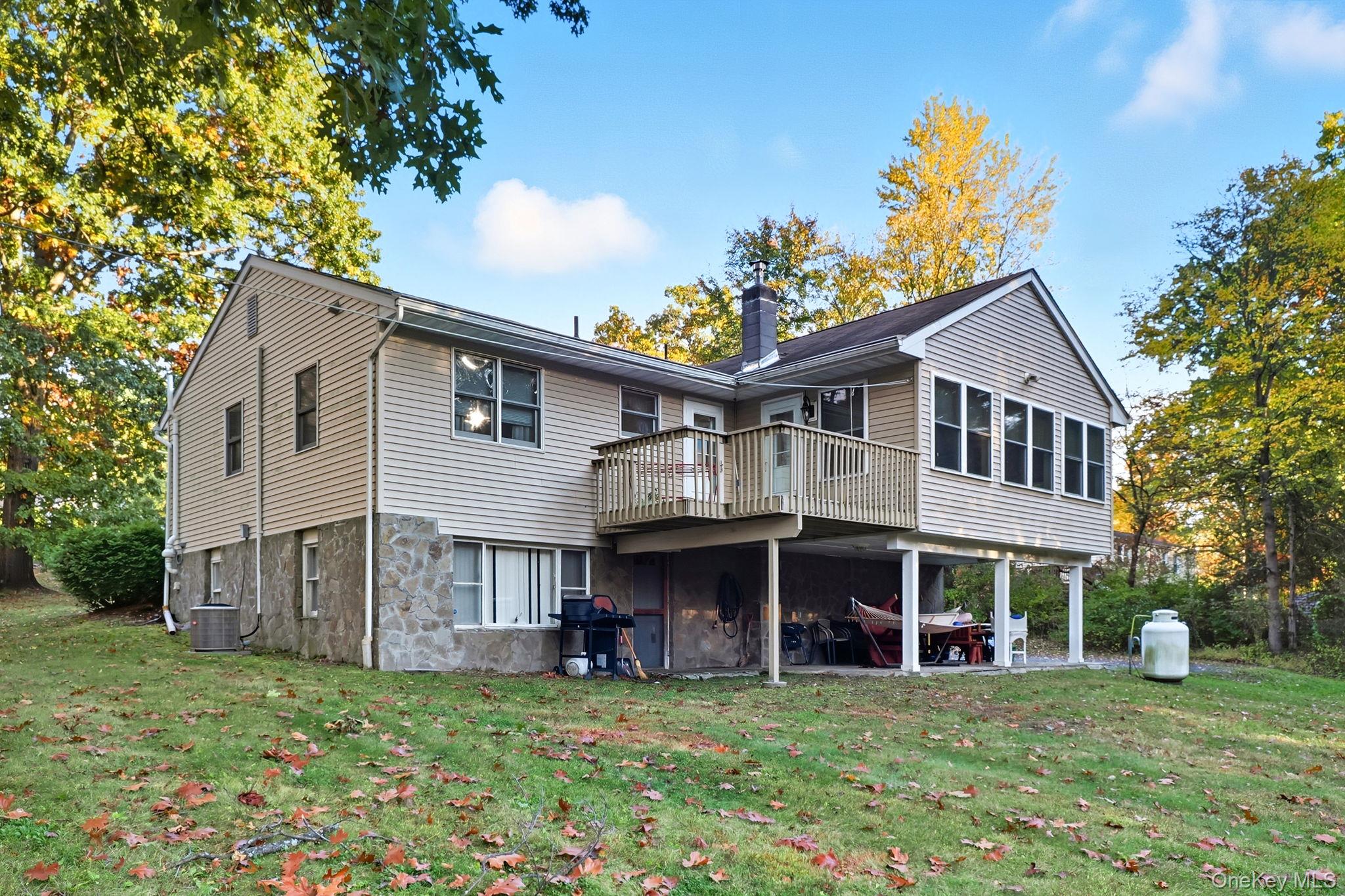 #6 photo, 16 Hamilton Drive, Hopewell Junction , NY 12533