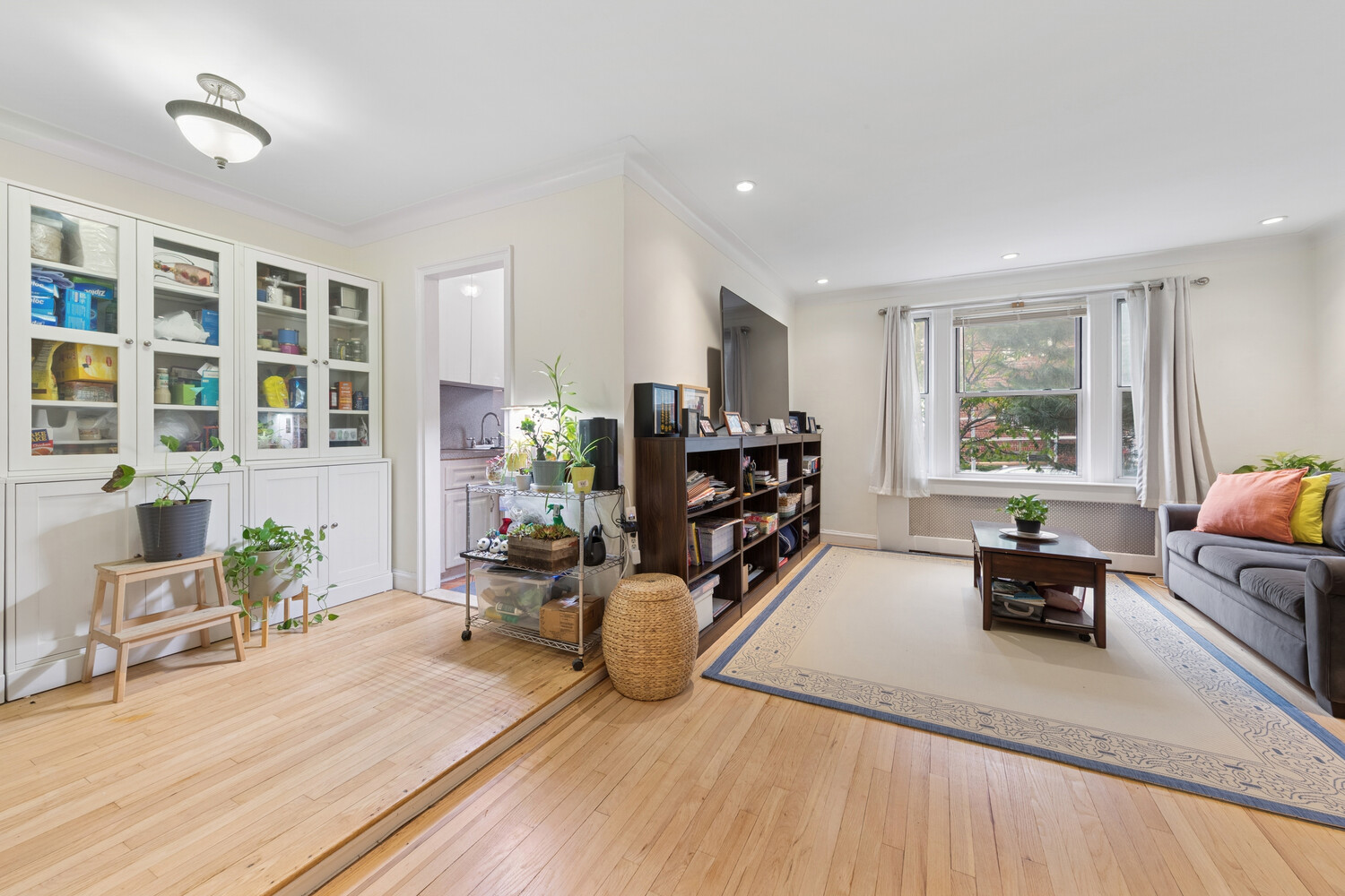 #1 photo, 69-09 108TH Street, クイーンズ区 Forest Hills , NY 11375