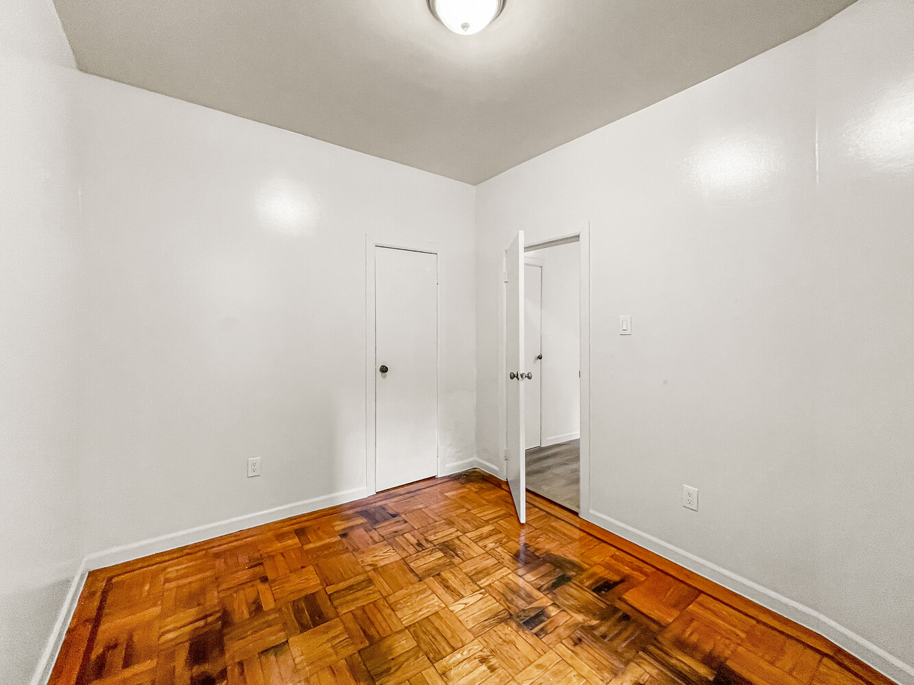 #13 photo, Brooklyn, ブルックリン区 Bath Beach , NY 11214