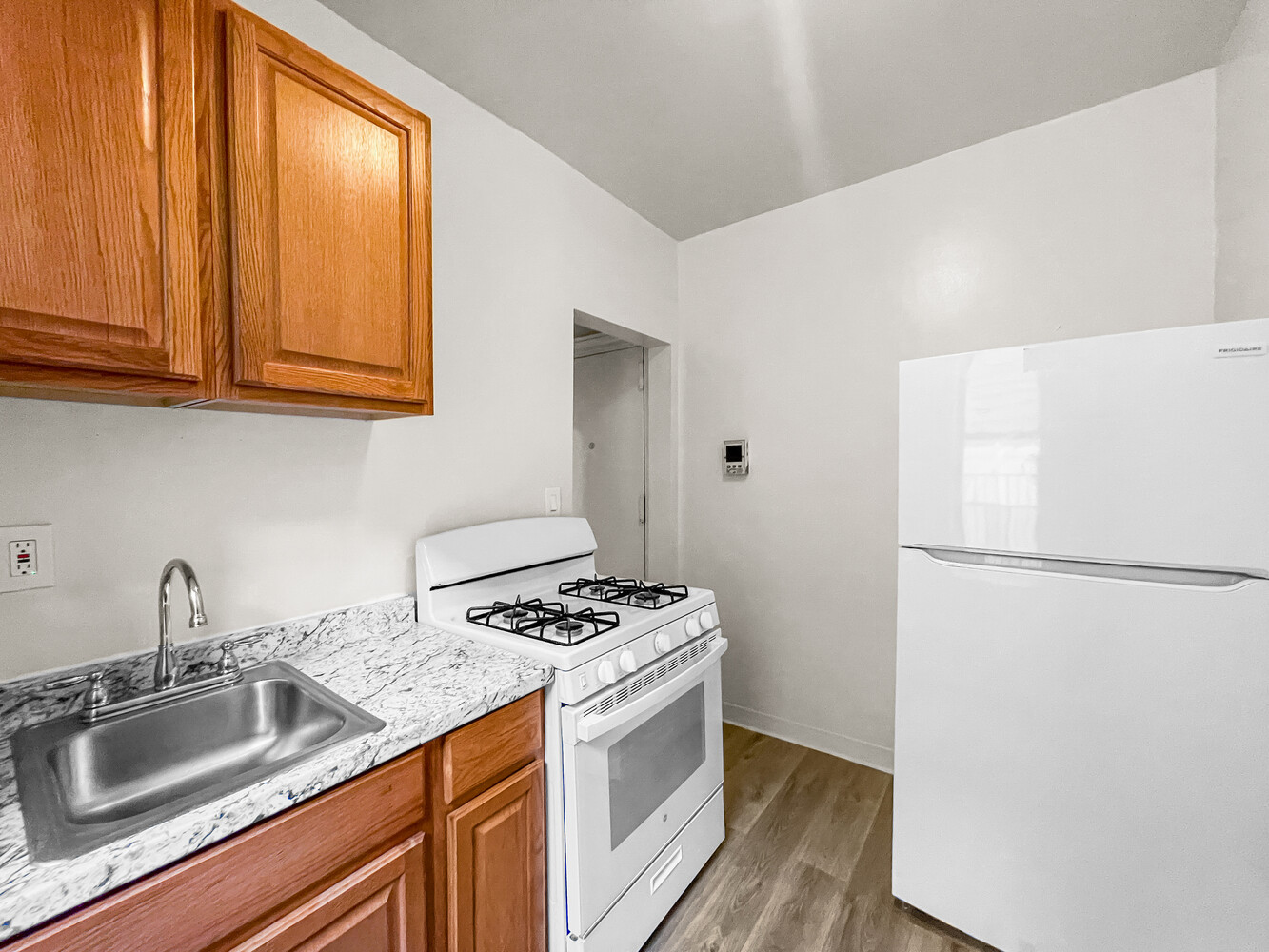 #15 photo, Brooklyn, ブルックリン区 Bath Beach , NY 11214