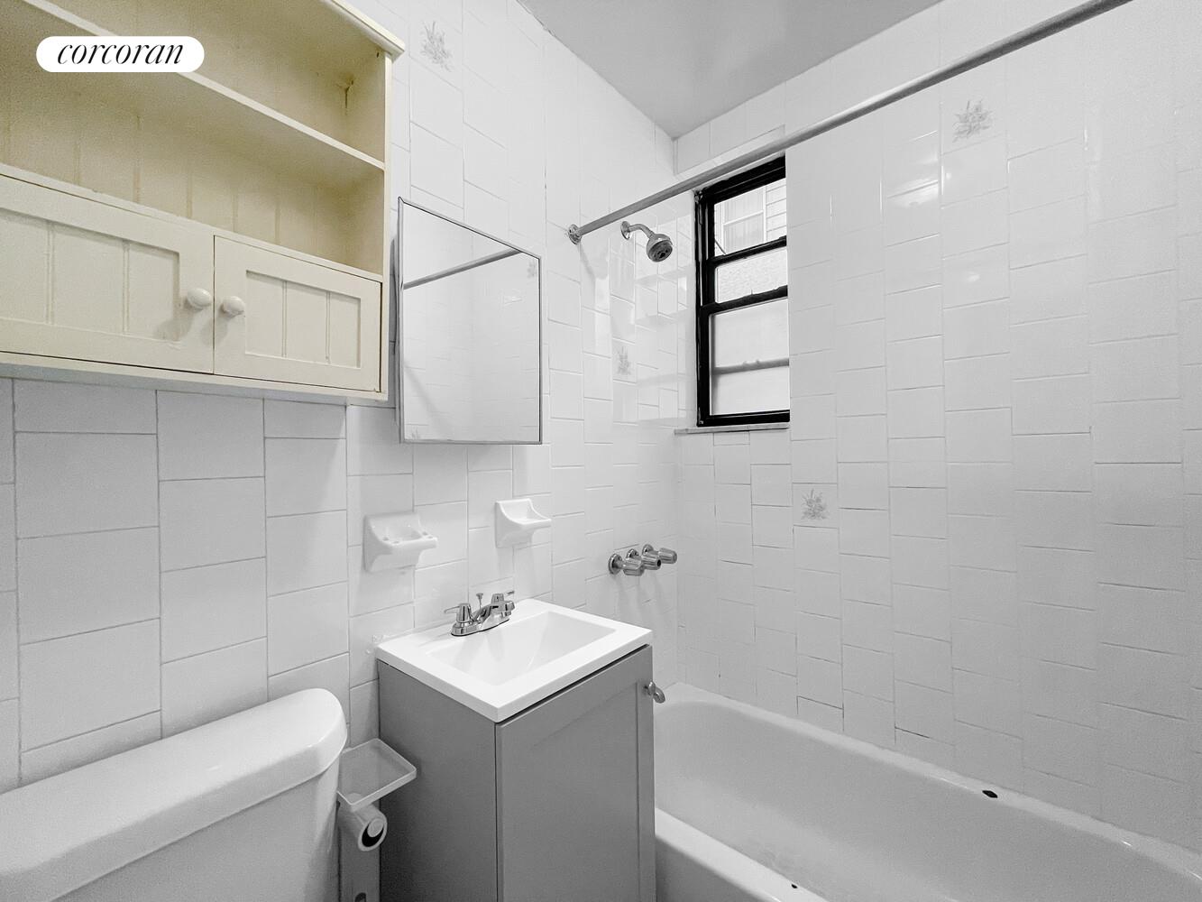 #18 photo, Brooklyn, ブルックリン区 Bath Beach , NY 11214