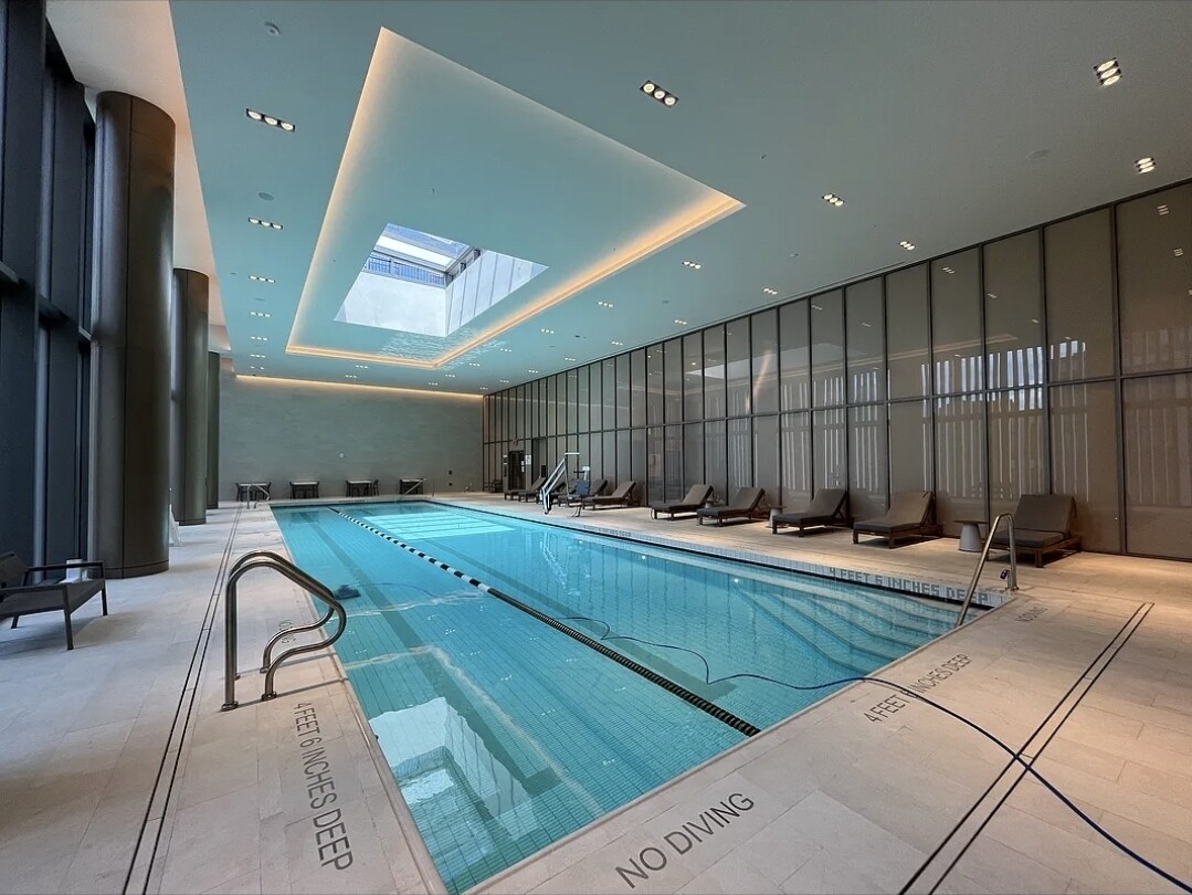 #6 photo, 3 COURT Square, Long Island City , NY 11101