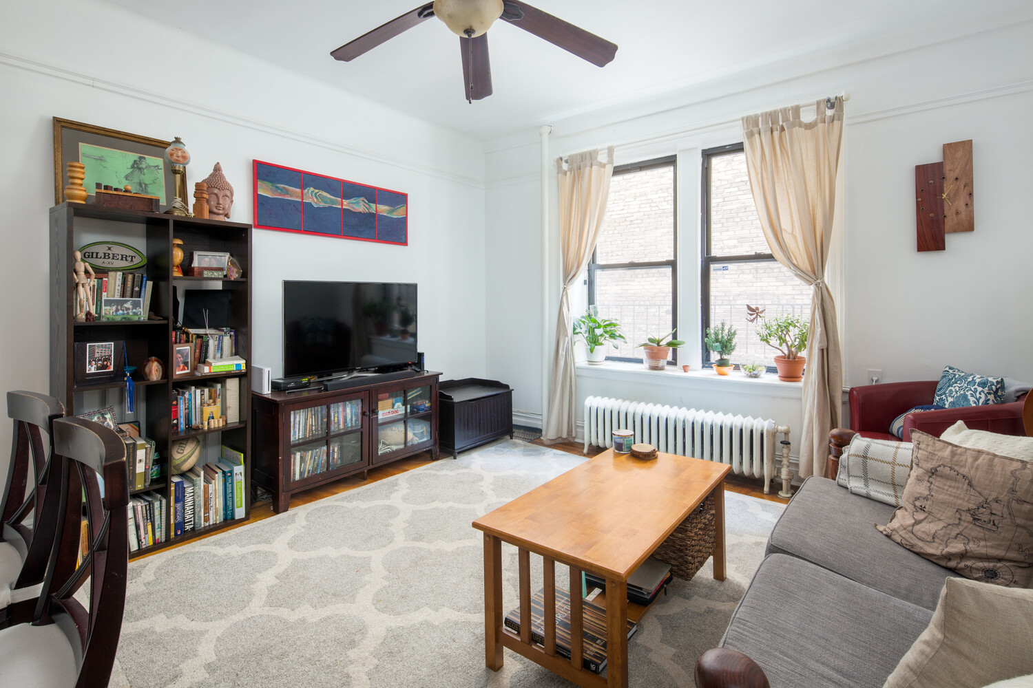 #1 photo, 225 EASTERN Parkway, ブルックリン区 Crown Heights , NY 11238