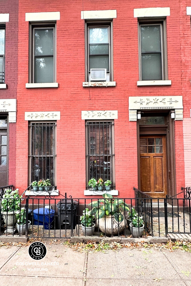 #7 photo, 1310 8TH Avenue, South Slope , NY 11215