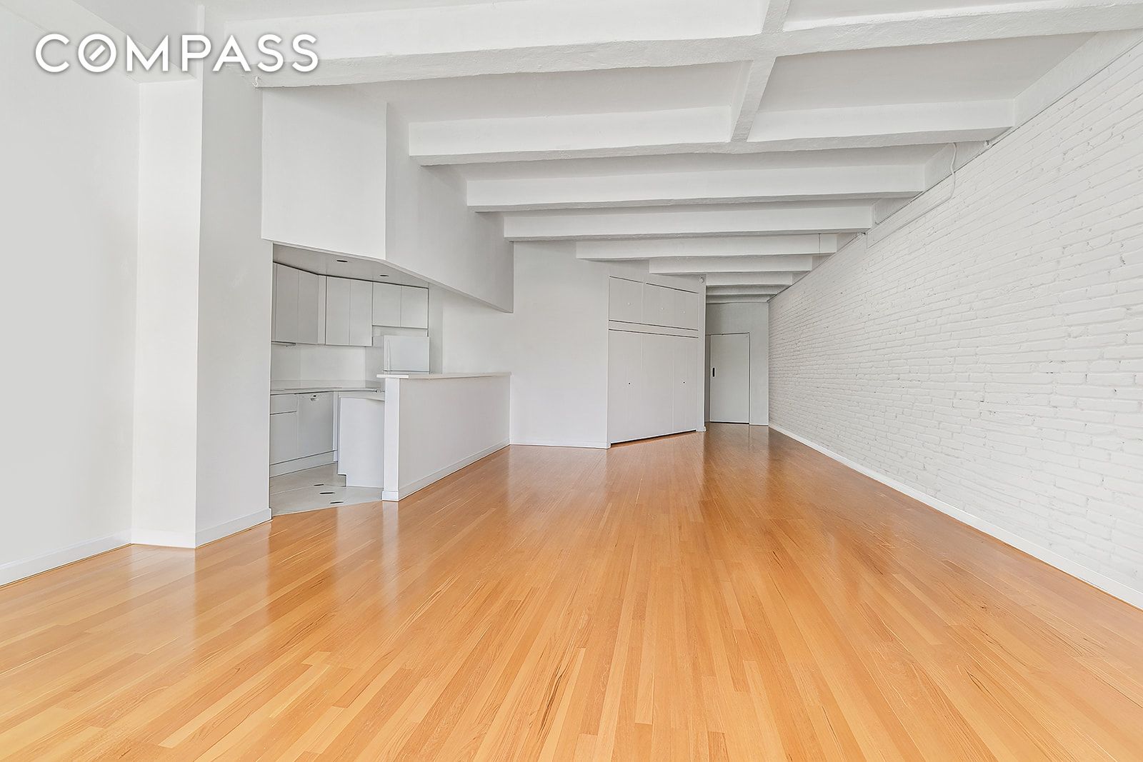 #4 photo, 321 W 13th Street, マンハッタン West Village , NY 10014