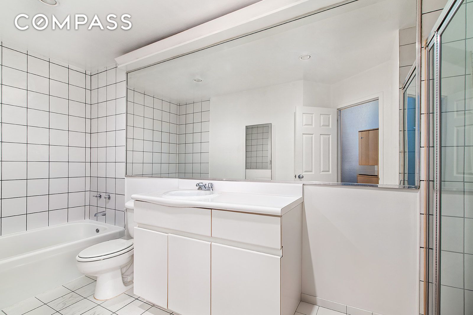 #7 photo, 321 W 13th Street, マンハッタン West Village , NY 10014