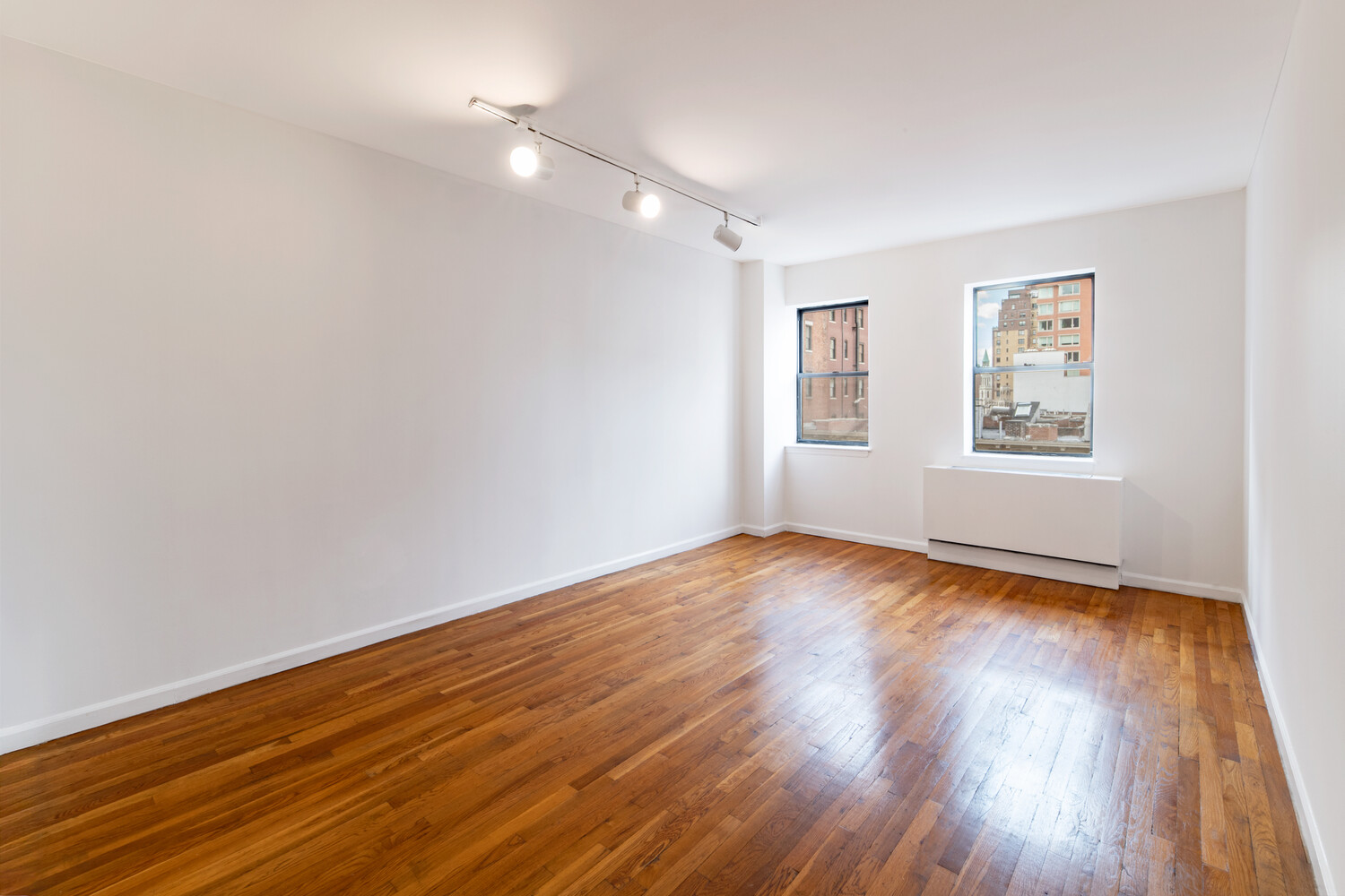 #3 photo, 186 W 80TH Street, マンハッタン Upper West Side , NY 10024
