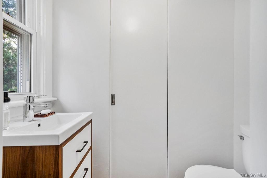 #15 photo, 45 New Jersey Avenue, サフォーク郡 Bellport Village , NY 11713