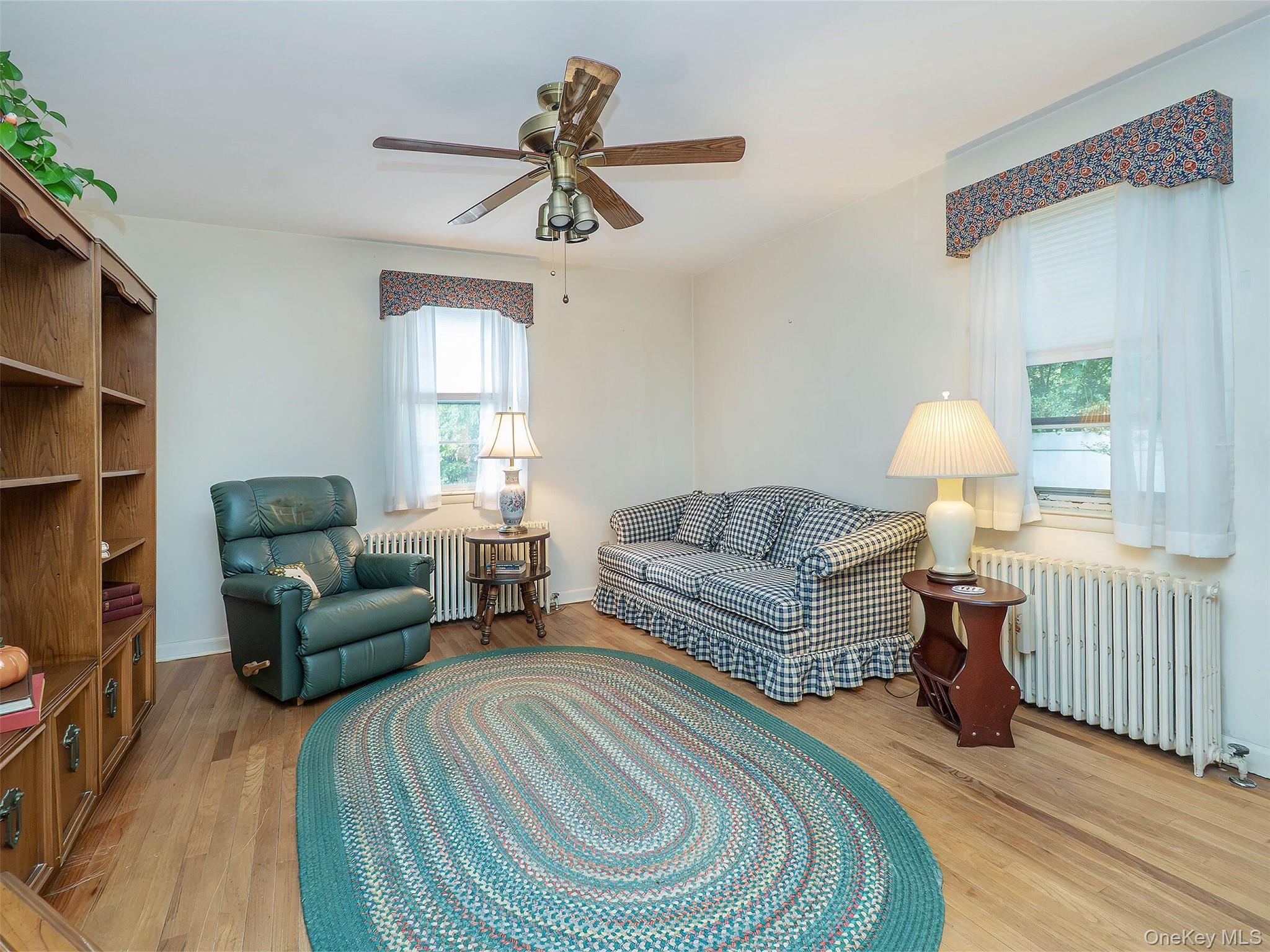 #12 photo, 8 Cambridge, ナッソー郡 Glen Cove , NY 11542