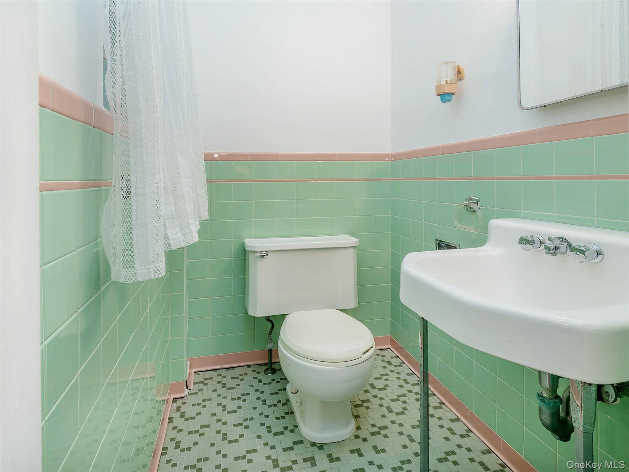 #14 photo, 8 Cambridge, ナッソー郡 Glen Cove , NY 11542