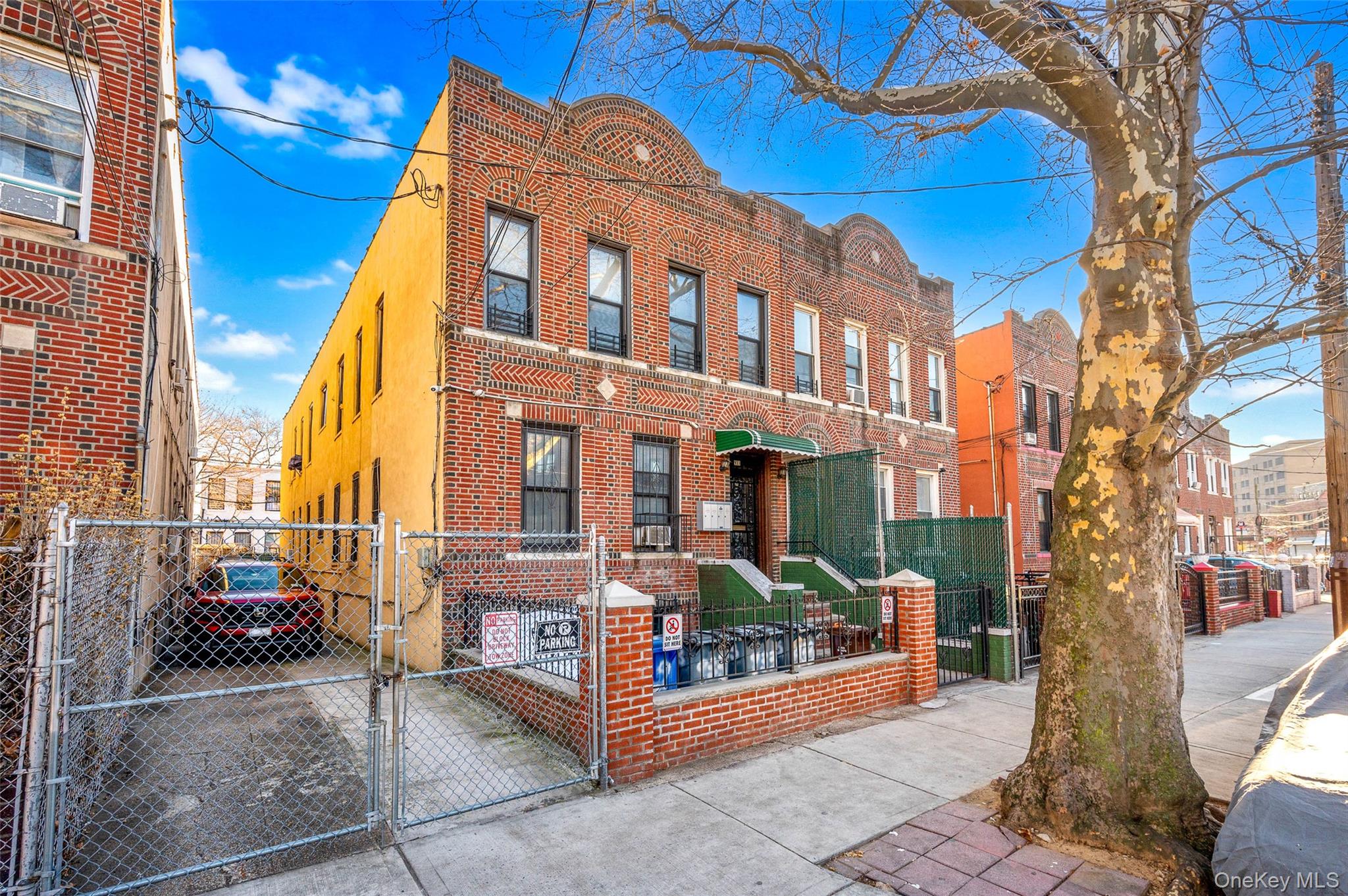 #15 photo, 933 Saratoga Avenue, הברונקס Brooklyn , NY 11212