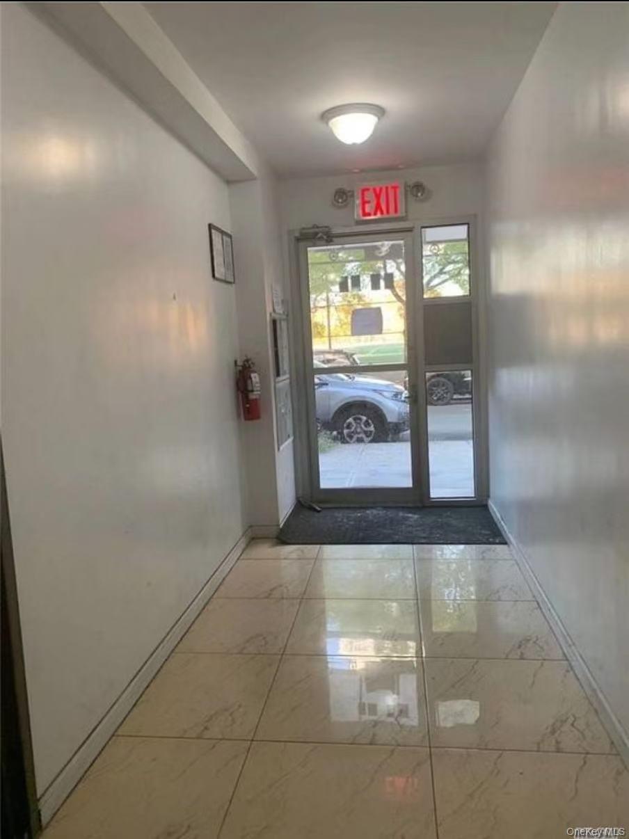 #11 photo, 32-24 137th Street, クイーンズ区 Flushing , NY 11354