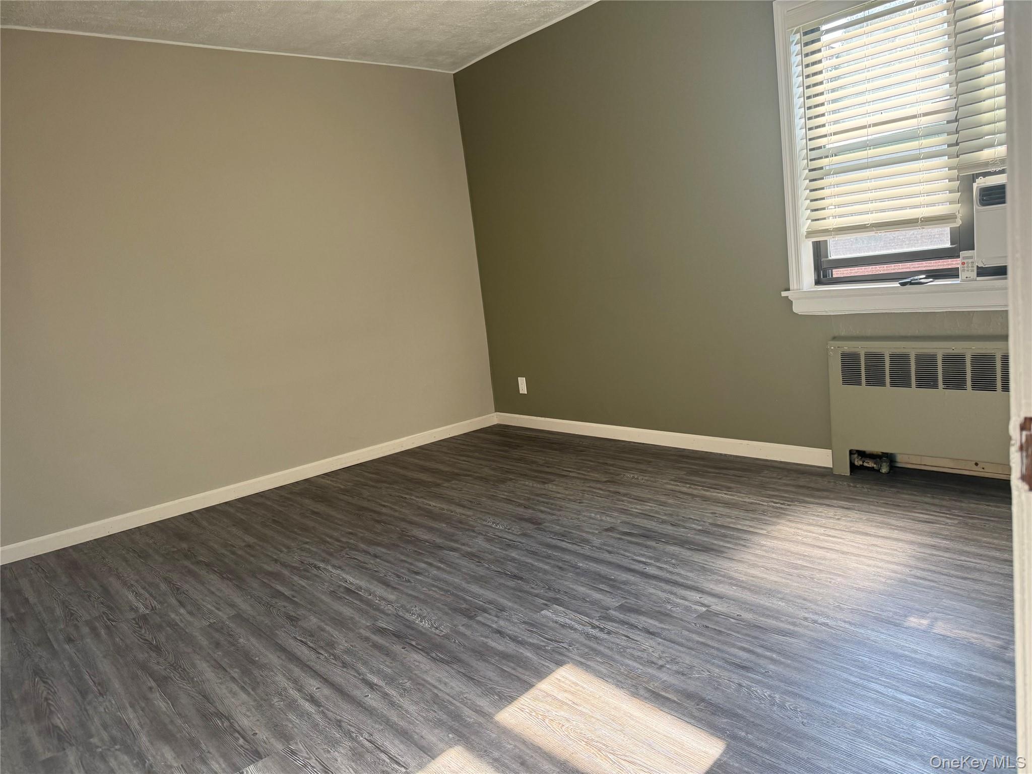 #6 photo, 220-16 73 Avenue, クイーンズ区 Bayside , NY 11364