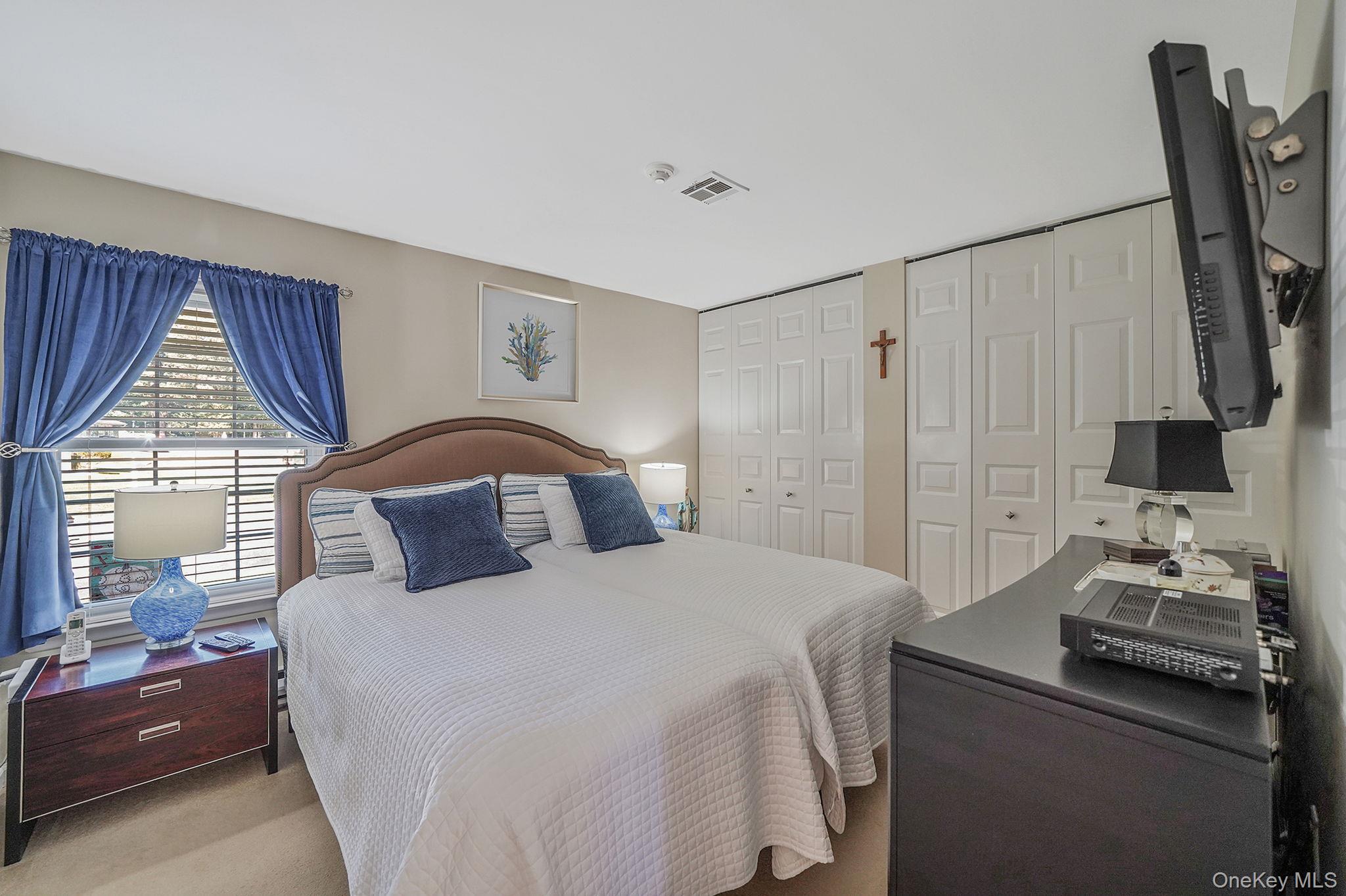 #12 photo, 449 Arlington Drive, サフォーク郡 Ridge , NY 11961