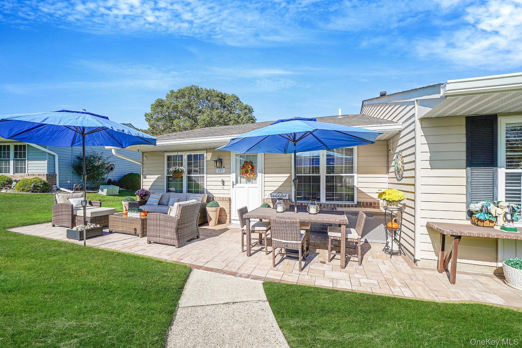 #2 photo, 449 Arlington Drive, サフォーク郡 Ridge , NY 11961