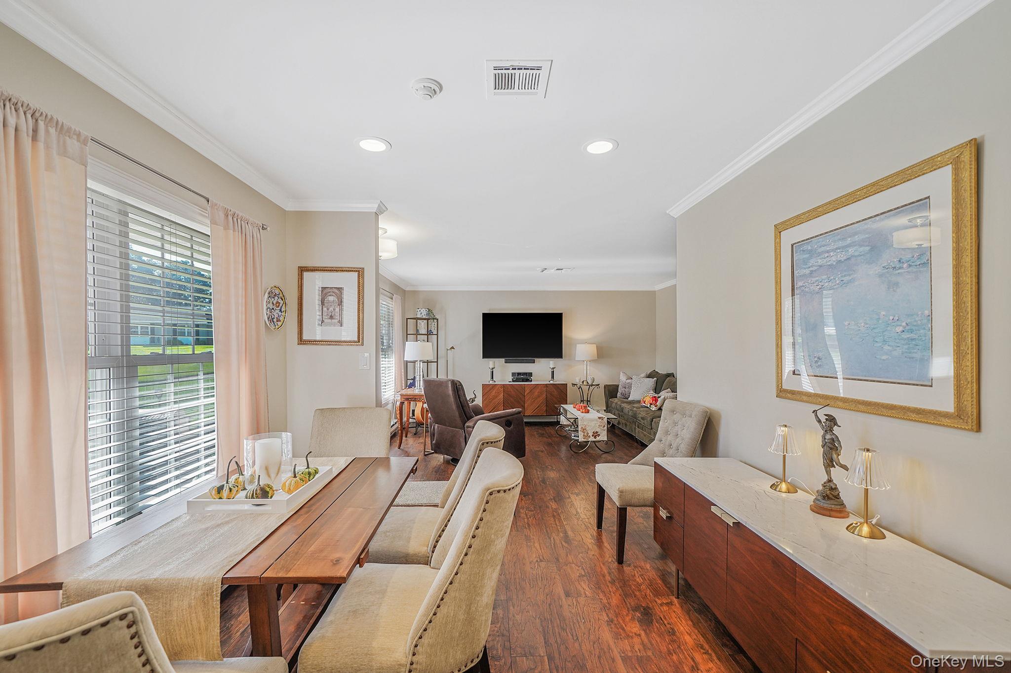 #6 photo, 449 Arlington Drive, サフォーク郡 Ridge , NY 11961