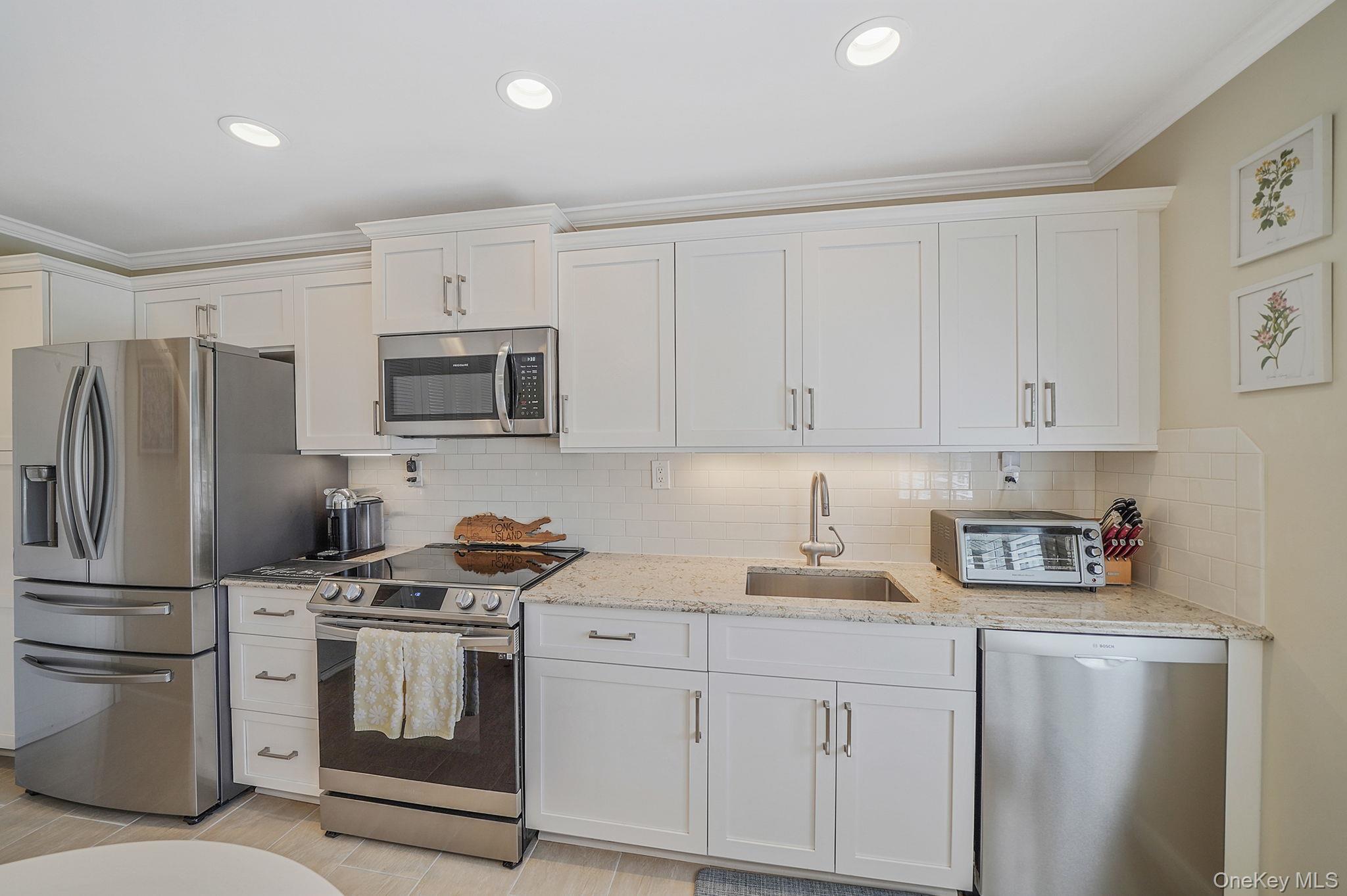 #9 photo, 449 Arlington Drive, サフォーク郡 Ridge , NY 11961