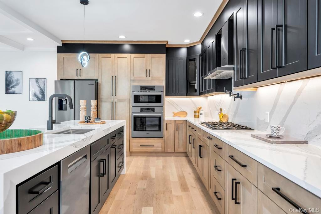 #10 photo, 51 Stephen Drive, Plainview , NY 11803