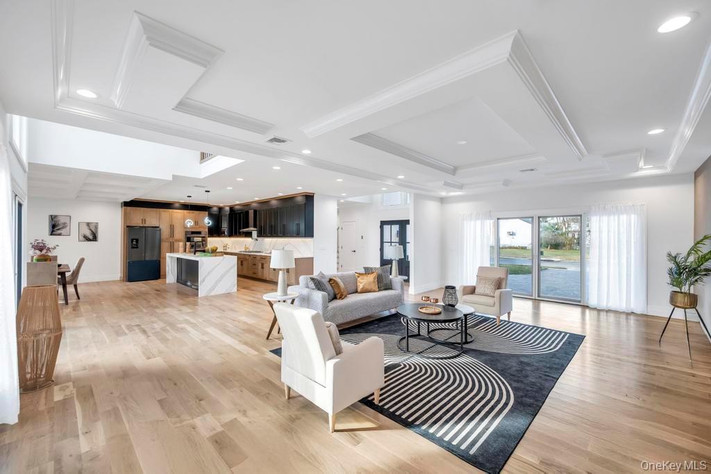 #5 photo, 51 Stephen Drive, Plainview , NY 11803