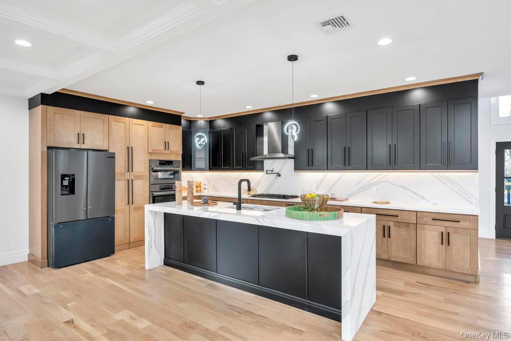 #7 photo, 51 Stephen Drive, Plainview , NY 11803