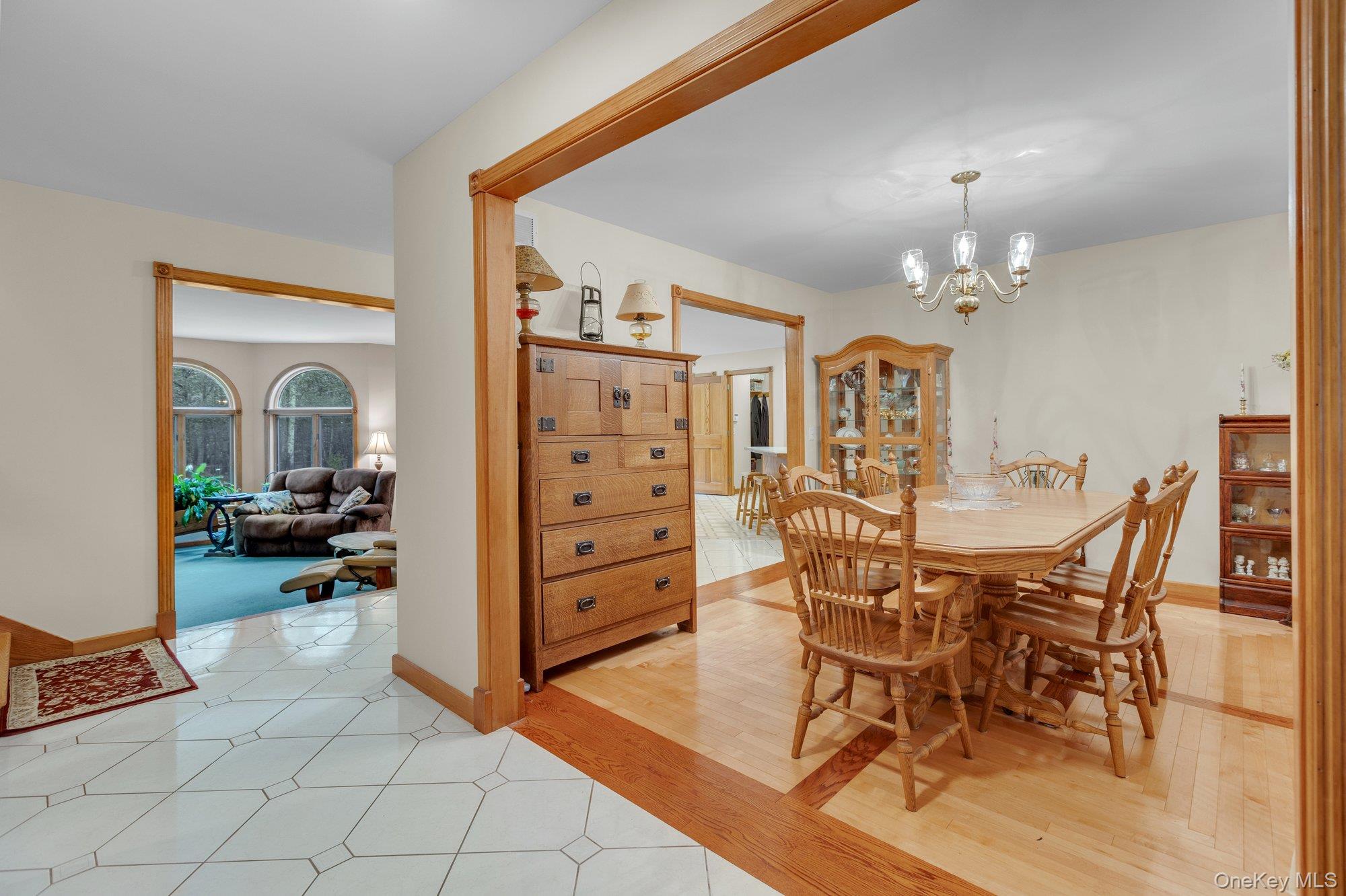 #3 photo, 501 Wading River Road, サフォーク郡 Manorville , NY 11949