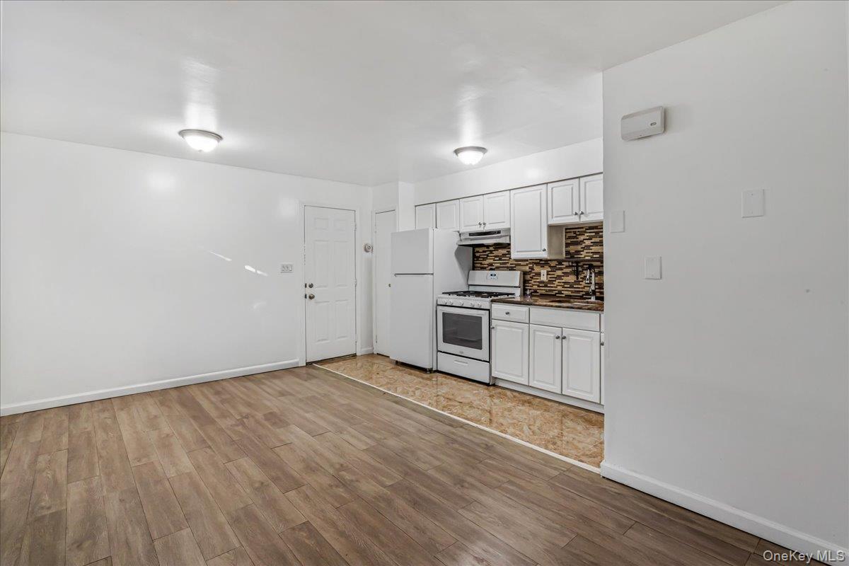 #6 photo, 13214 Horace Harding Expressway, Flushing , NY 11367