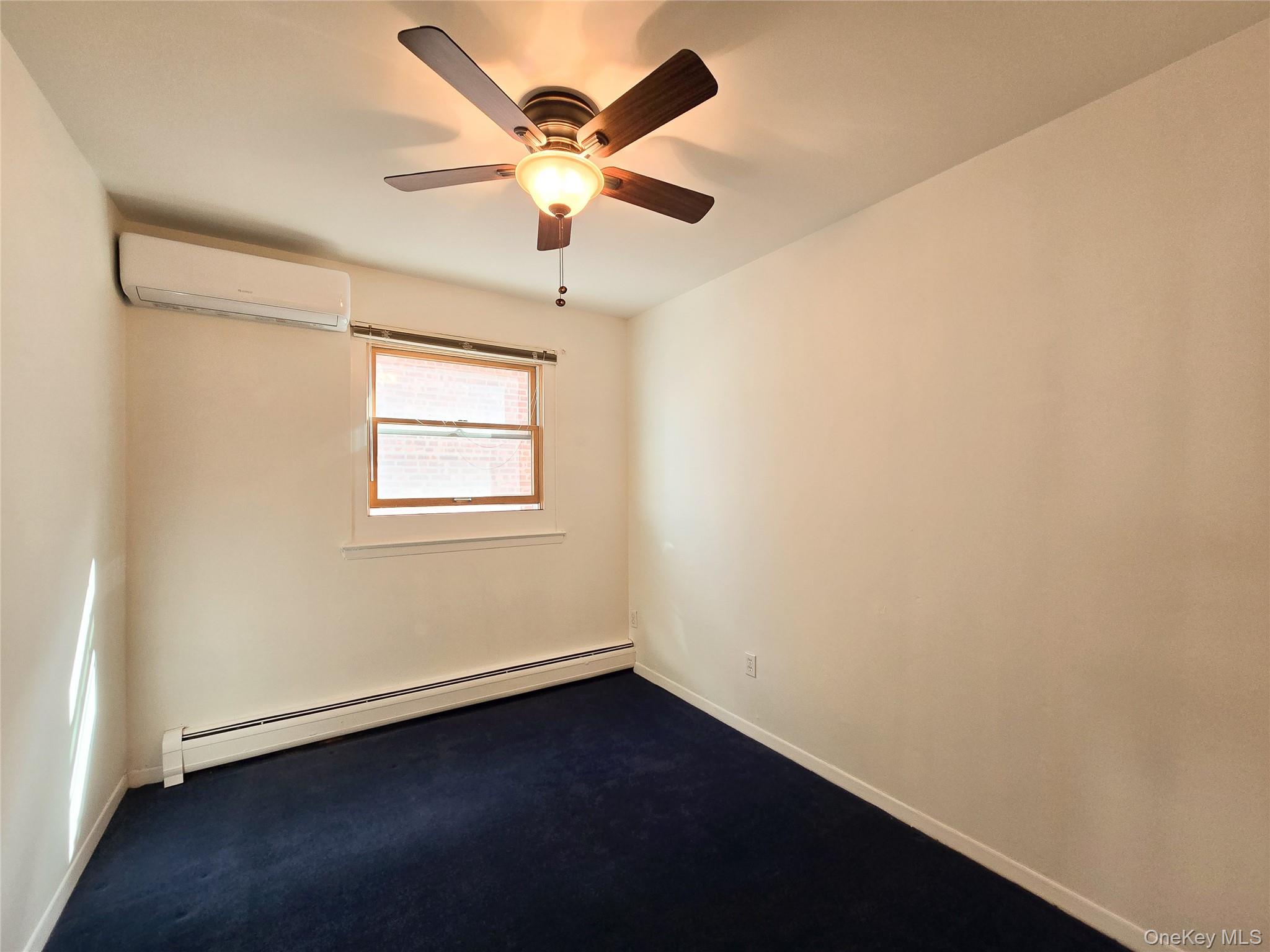 #8 photo, 5929 71 Street, クイーンズ区 Maspeth , NY 11378