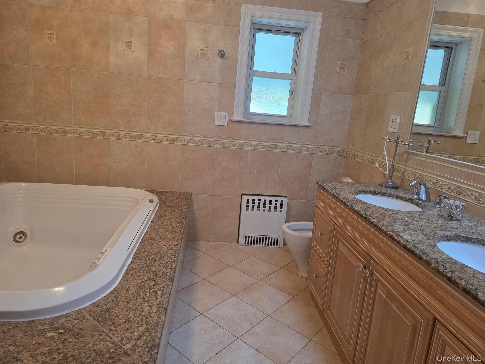 #11 photo, 29-22 214 Place, クイーンズ区 Bayside , NY 11360