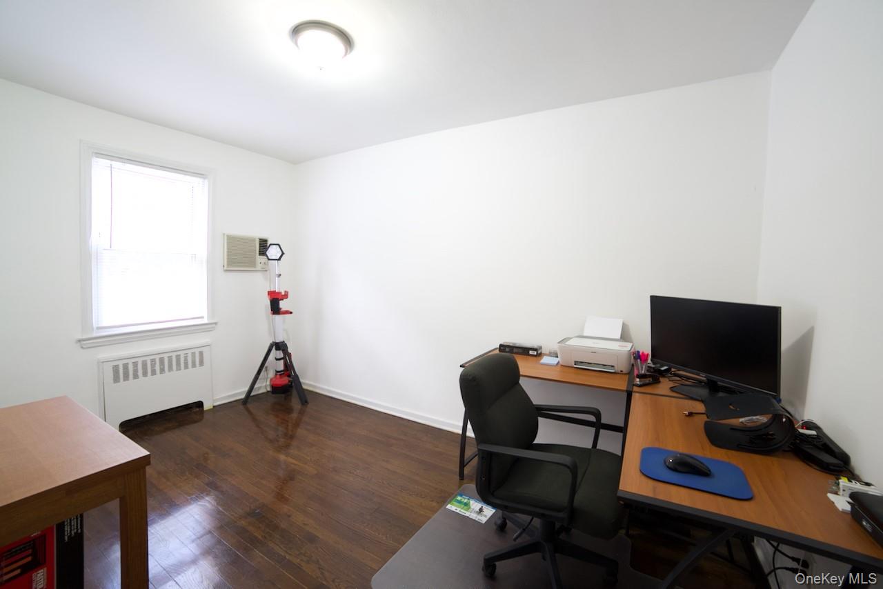 #8 photo, 251-35 71st Road, クイーンズ区 Bellerose , NY 11426