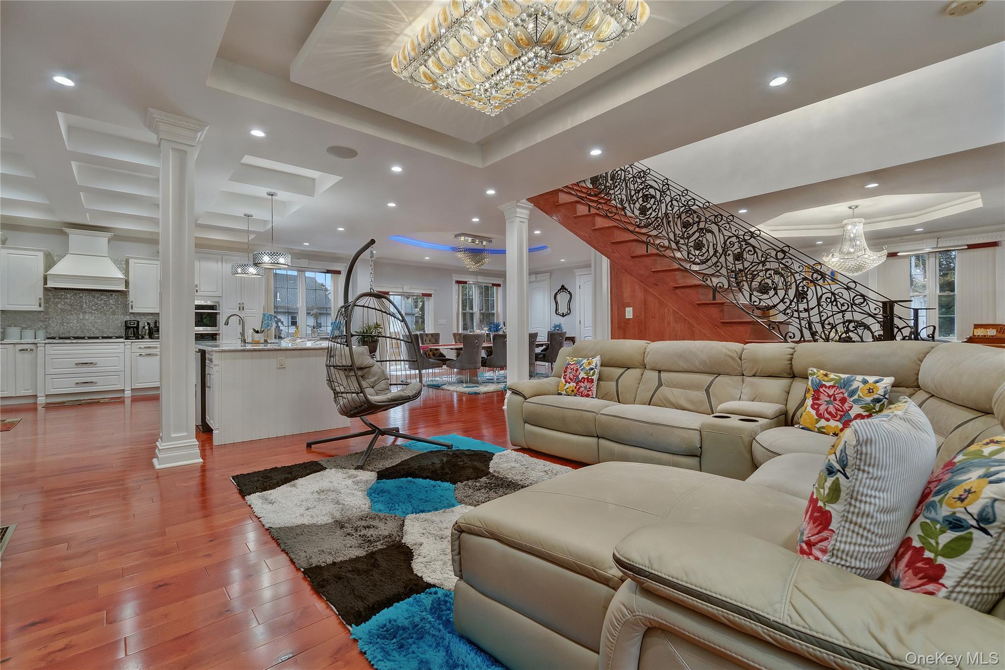 #12 photo, 19319 109th Road, クイーンズ区 Hollis , NY 11412