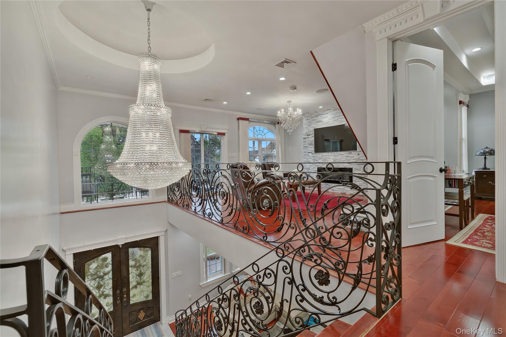 #13 photo, 19319 109th Road, クイーンズ区 Hollis , NY 11412