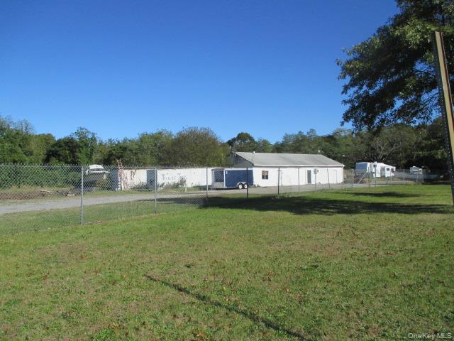 #1 photo, 2565 Montauk Highway, サフォーク郡 Brookhaven , NY 11719