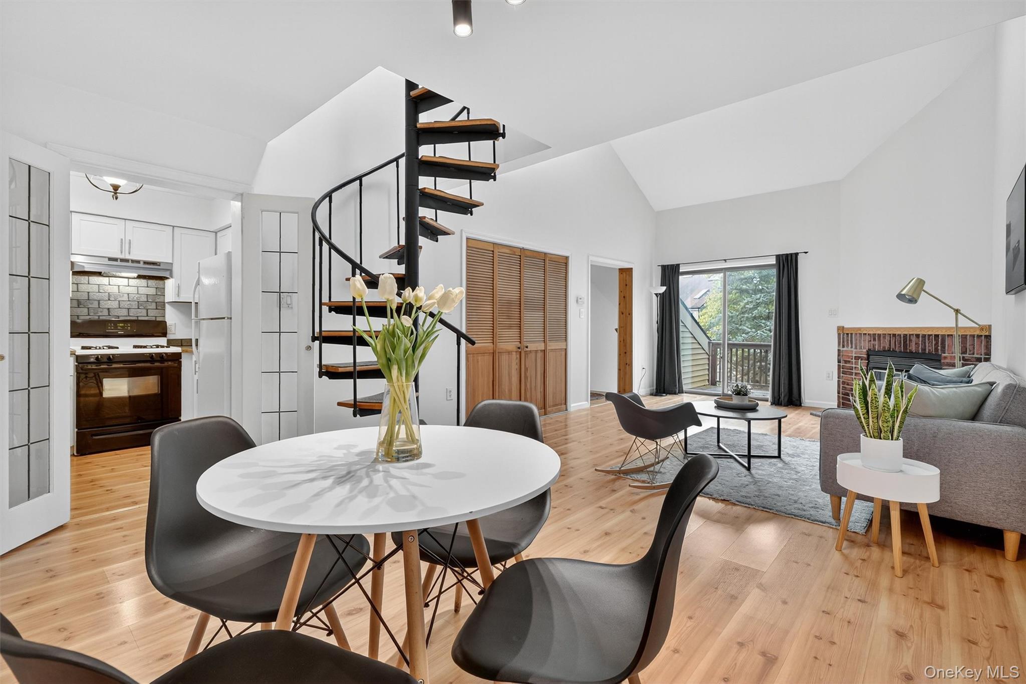 #4 photo, 10 Nicole Circle, Ossining , NY 10562