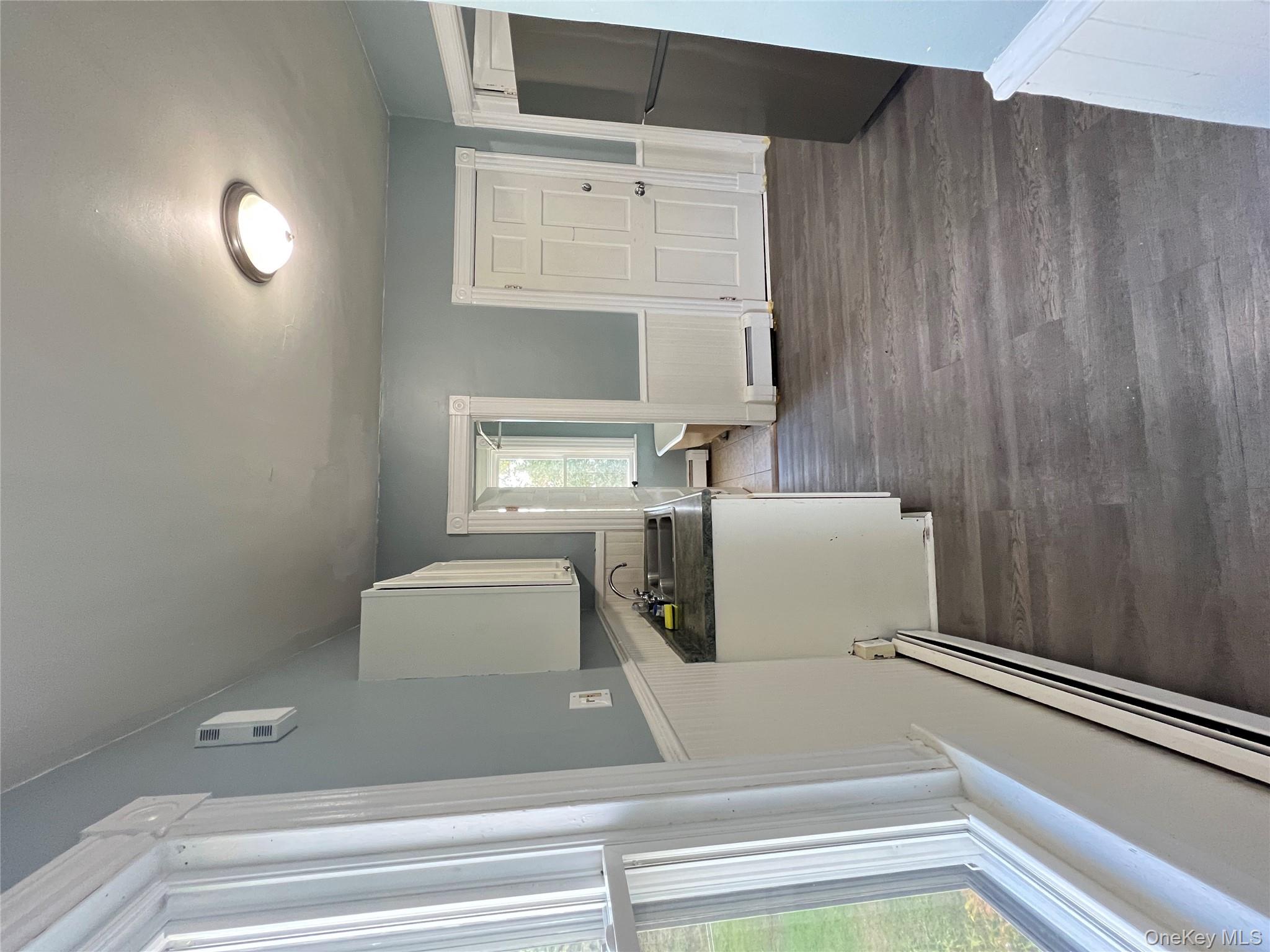 #4 photo, 18 Franklin Street, Poughkeepsie , NY 12601