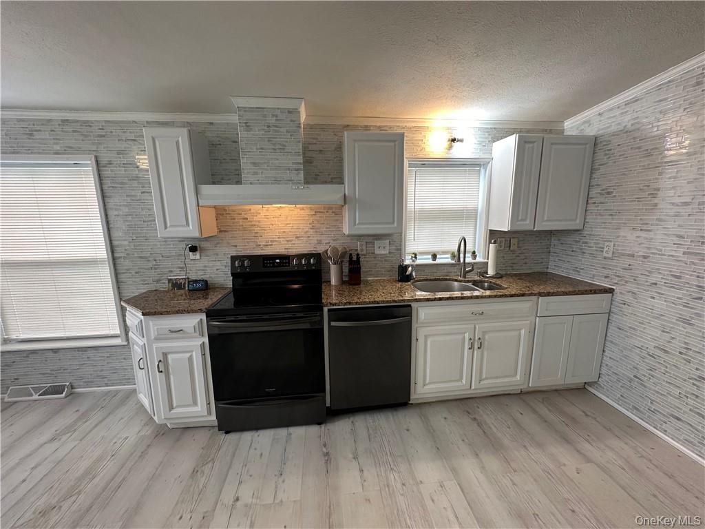 #9 photo, 416 Silver Maples Drive, Harriman , NY 10926