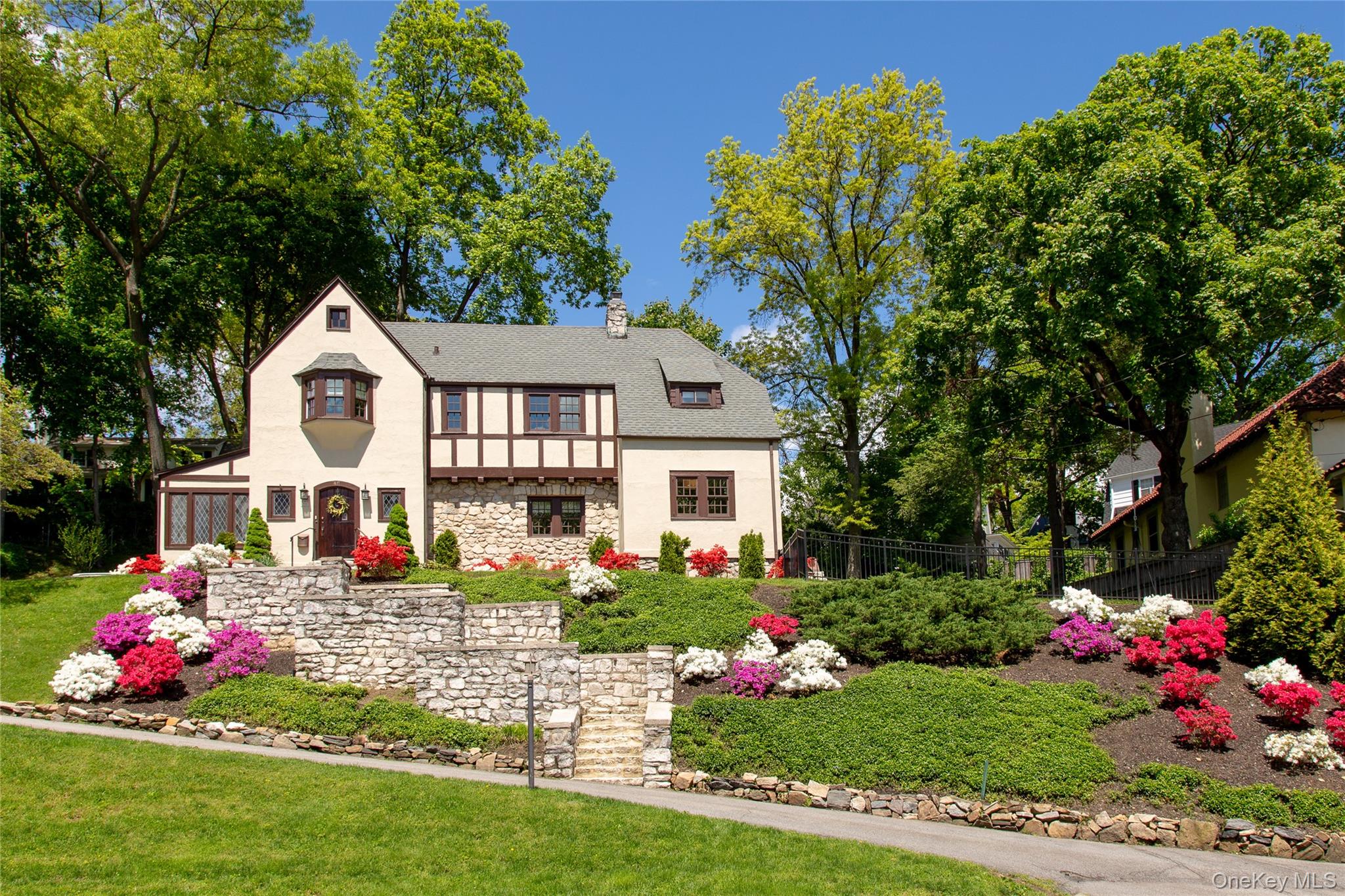 #1 photo, 46 Dellwood Road, ブロンクス区 Bronxville , NY 10708