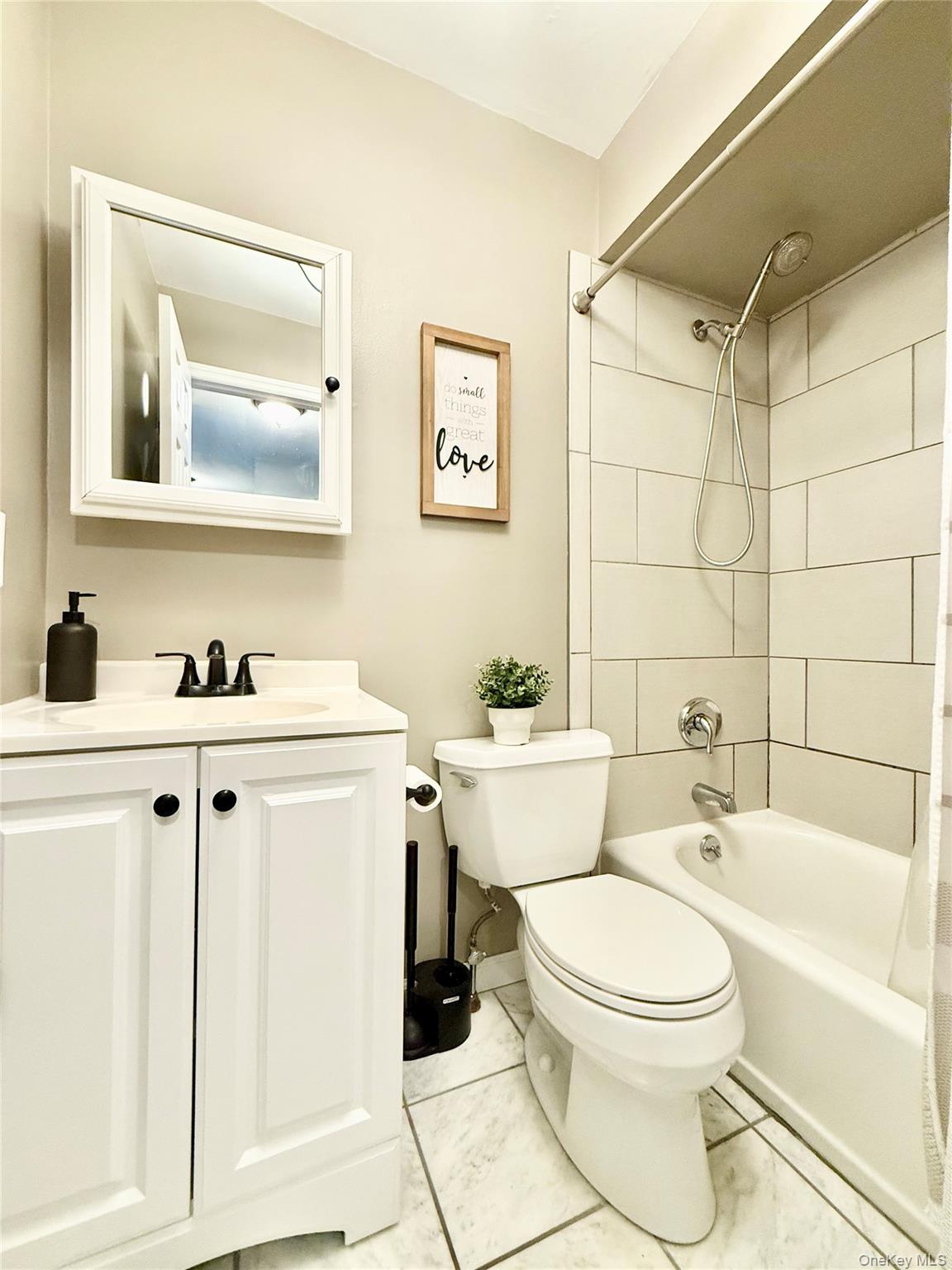 #12 photo, 1203 Cherry Hill Drive, Poughkeepsie , NY 12603