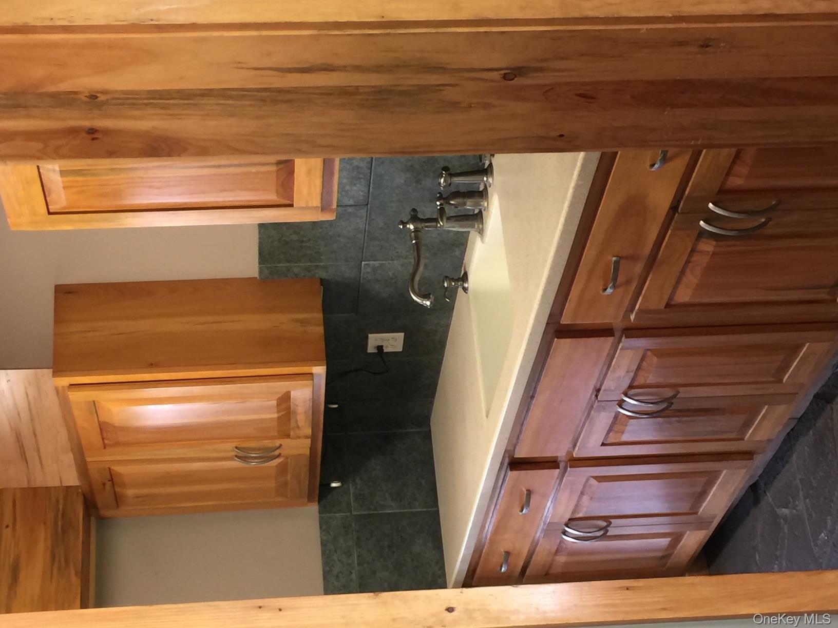 #12 photo, 8064 Albany Post Road, Red Hook , NY 12571