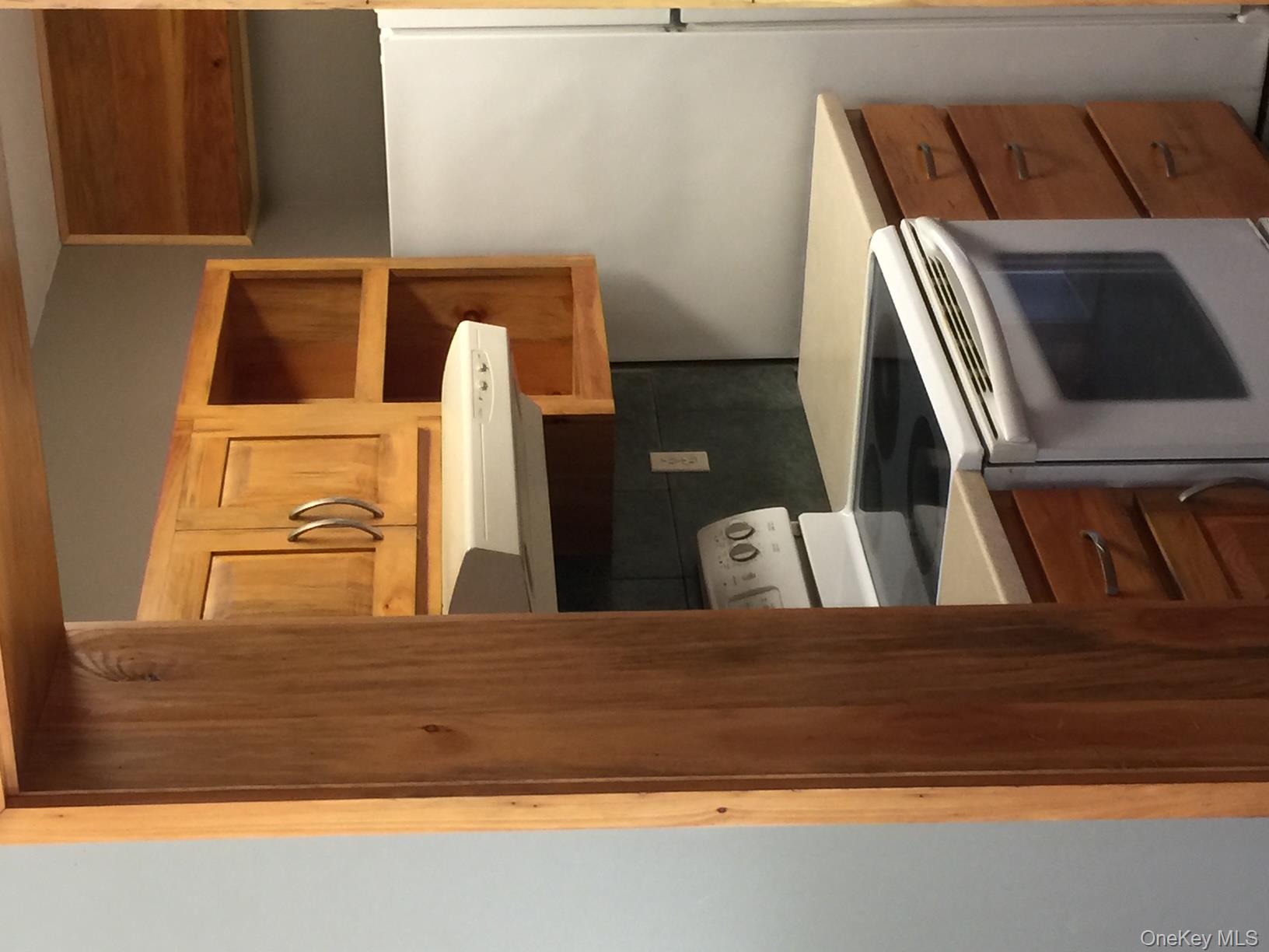 #15 photo, 8064 Albany Post Road, Red Hook , NY 12571