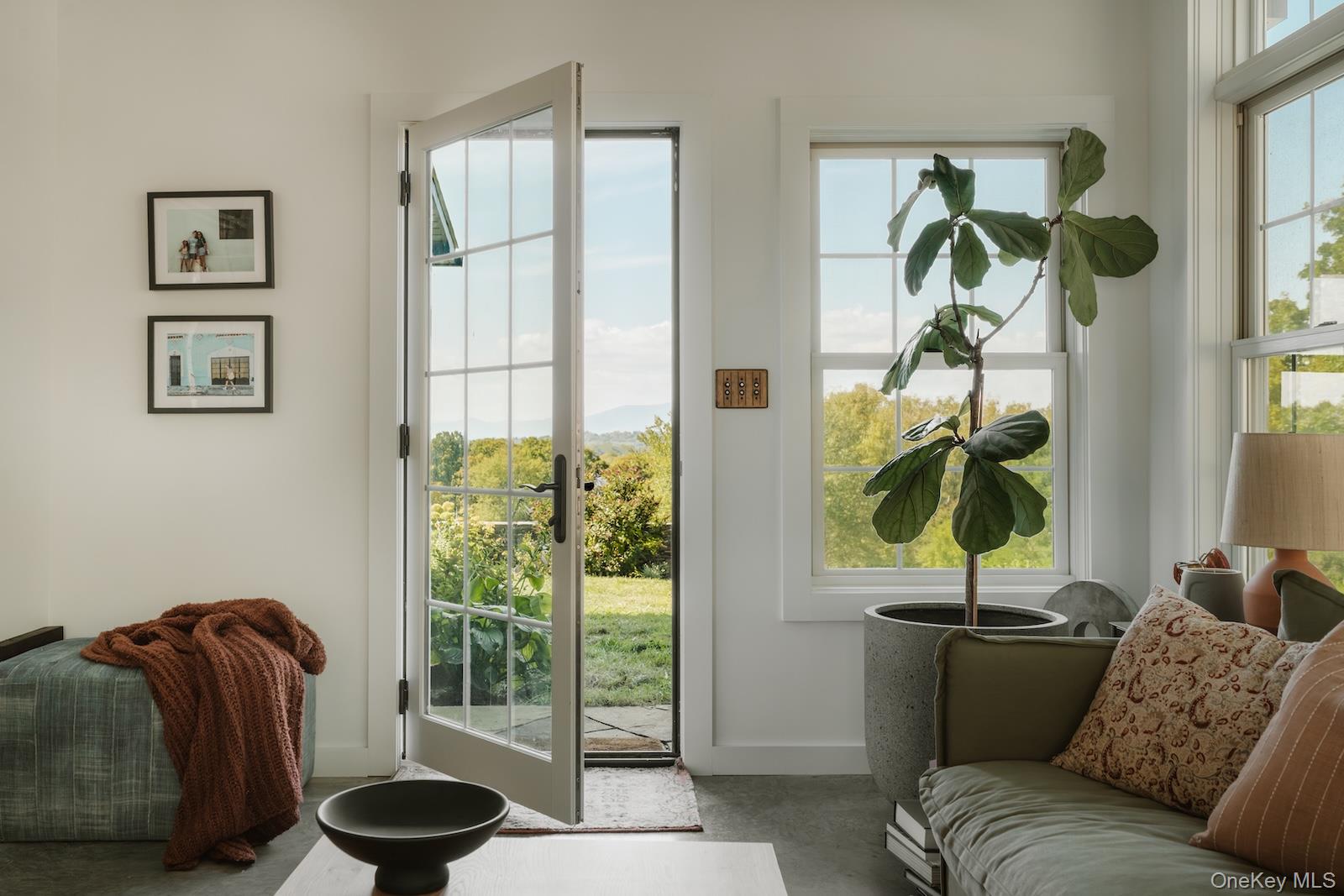 #15 photo, 8000 Albany Post Road, Red Hook , NY 12571