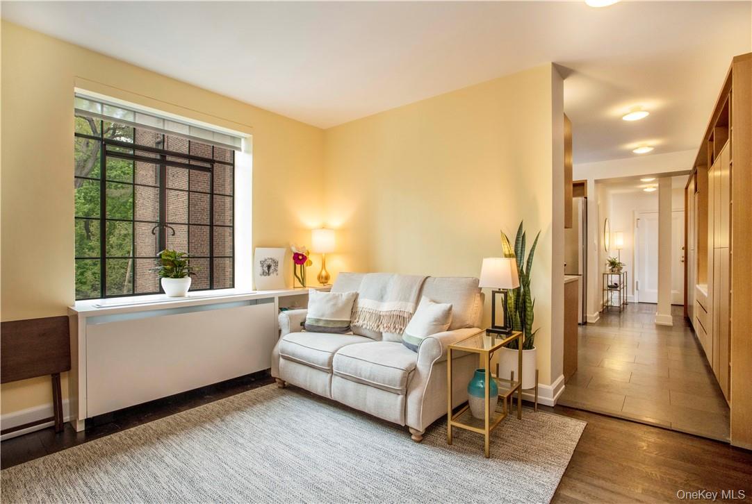 #20 photo, 100 Ardsley Avenue, Irvington , NY 10533