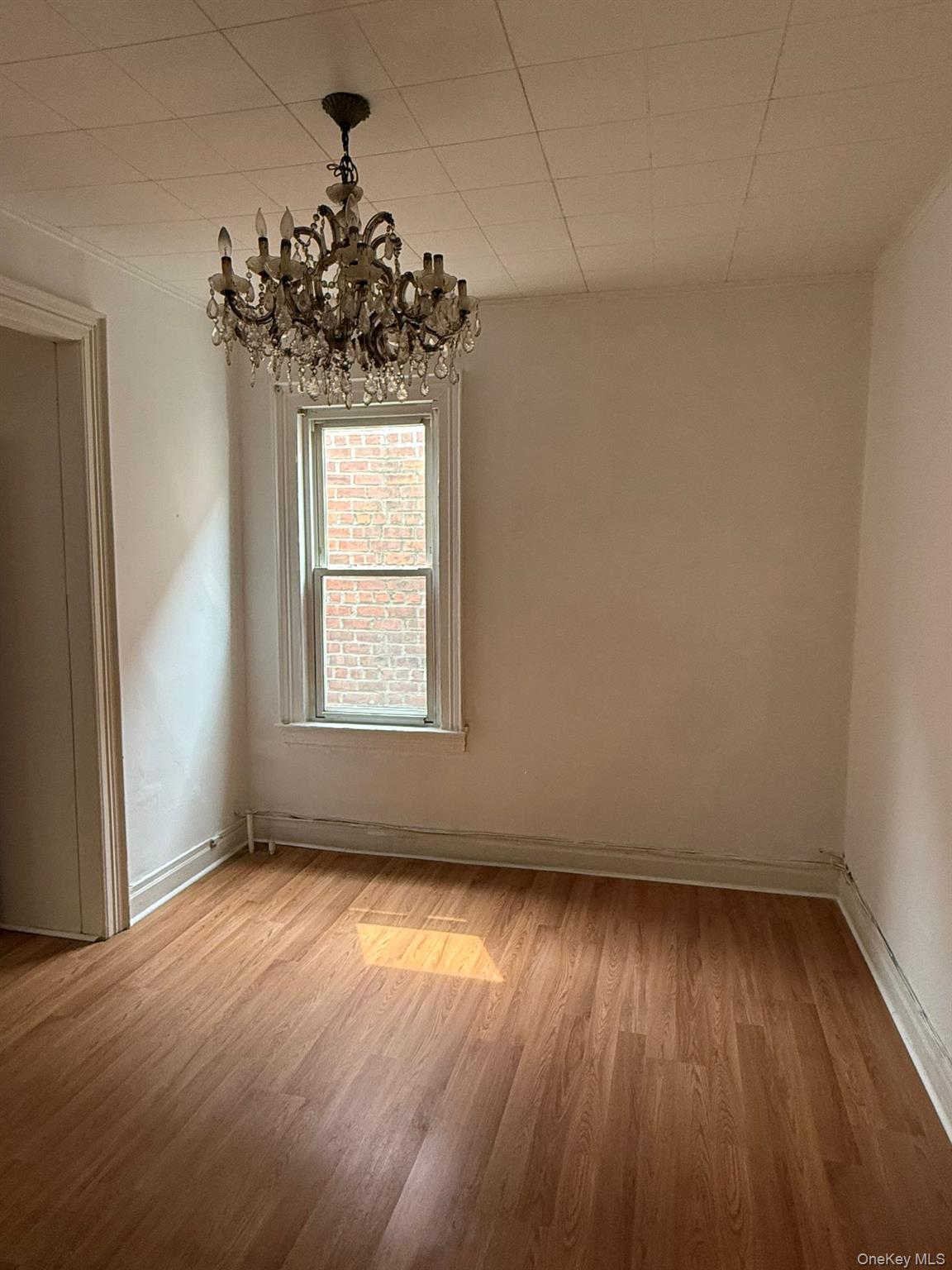 #7 photo, 1859 Matthews Avenue, ブロンクス区 Bronx , NY 10462