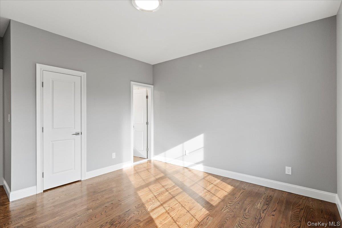 #20 photo, 214 N Cedar, ナッソー郡 Massapequa , NY 11758