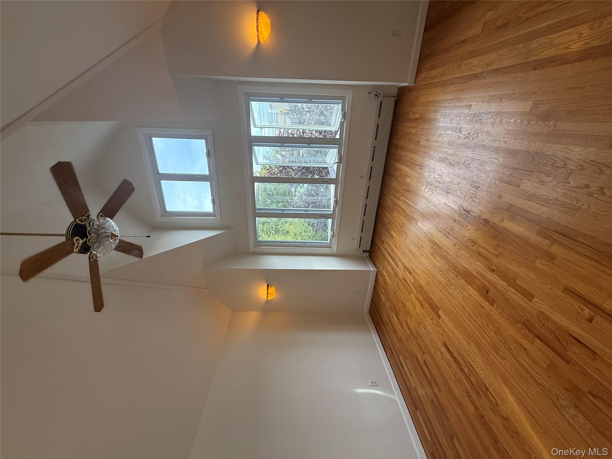 #4 photo, 9515 Pitkin Avenue, Ozone Park , NY 11417