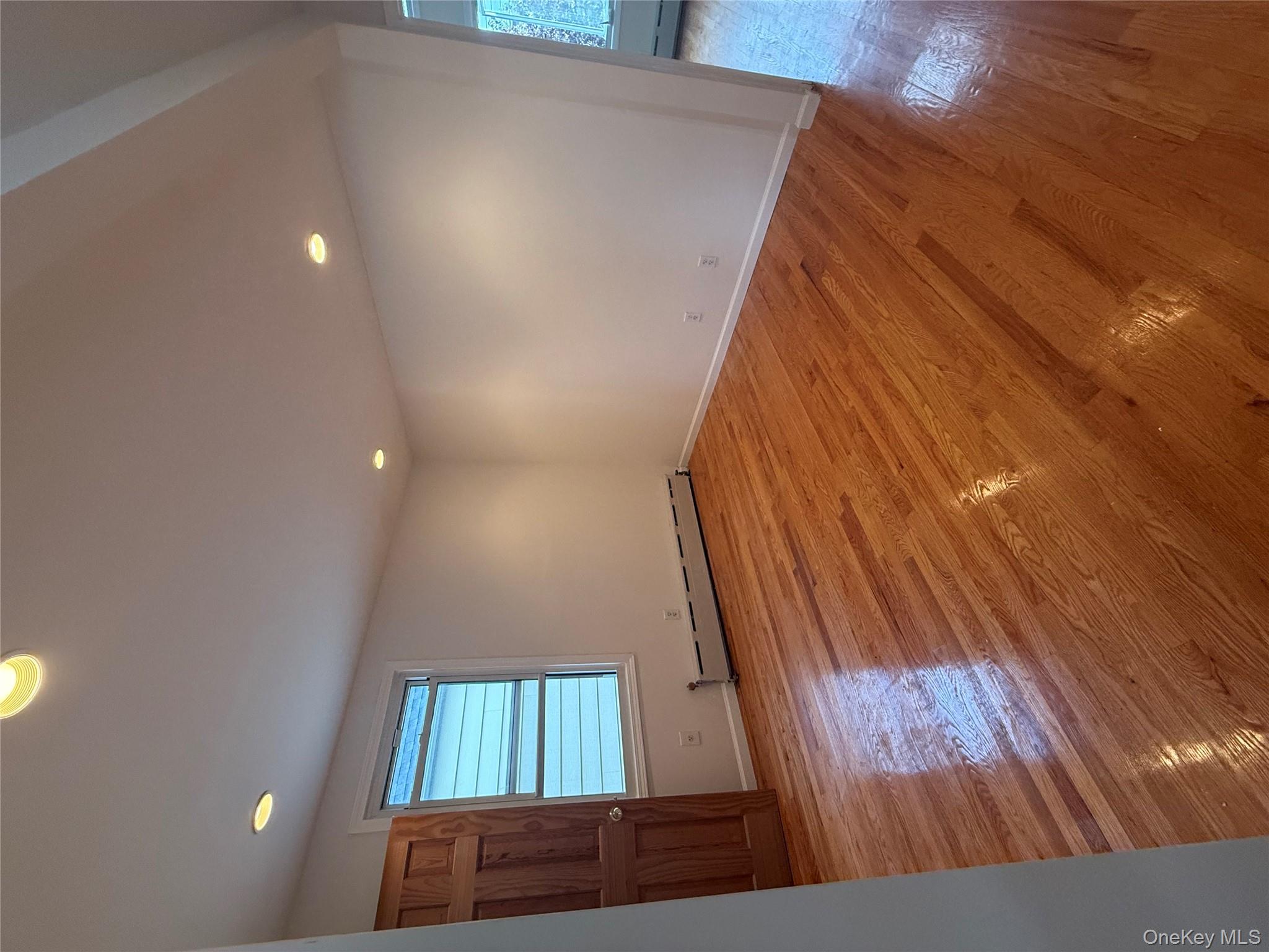 #5 photo, 9515 Pitkin Avenue, Ozone Park , NY 11417