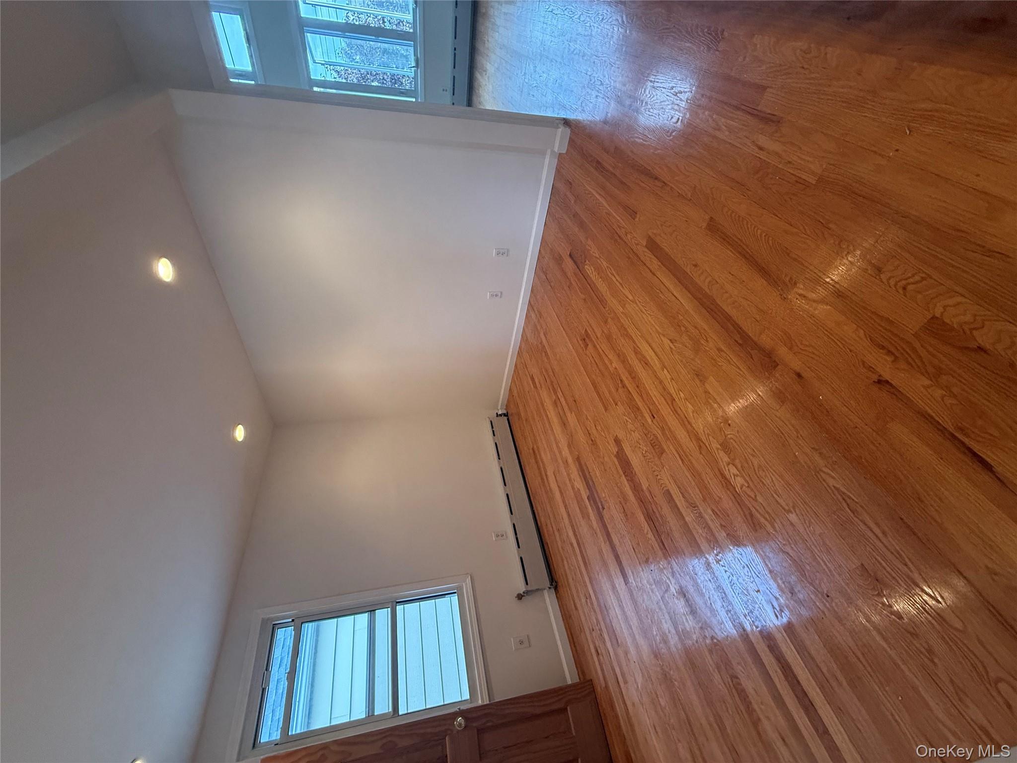 #7 photo, 9515 Pitkin Avenue, Ozone Park , NY 11417