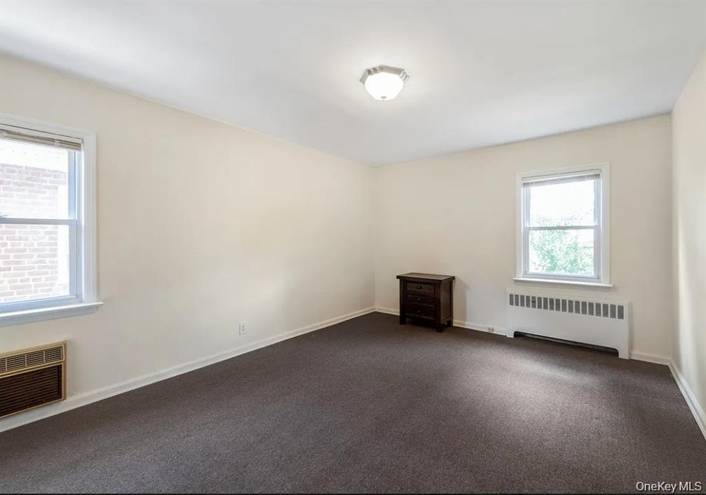 #13 photo, 80-15A 168th Street, クイーンズ区 Jamaica Estates , NY 11432