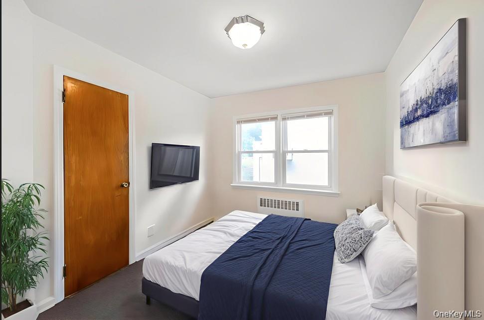 #15 photo, 80-15A 168th Street, クイーンズ区 Jamaica Estates , NY 11432